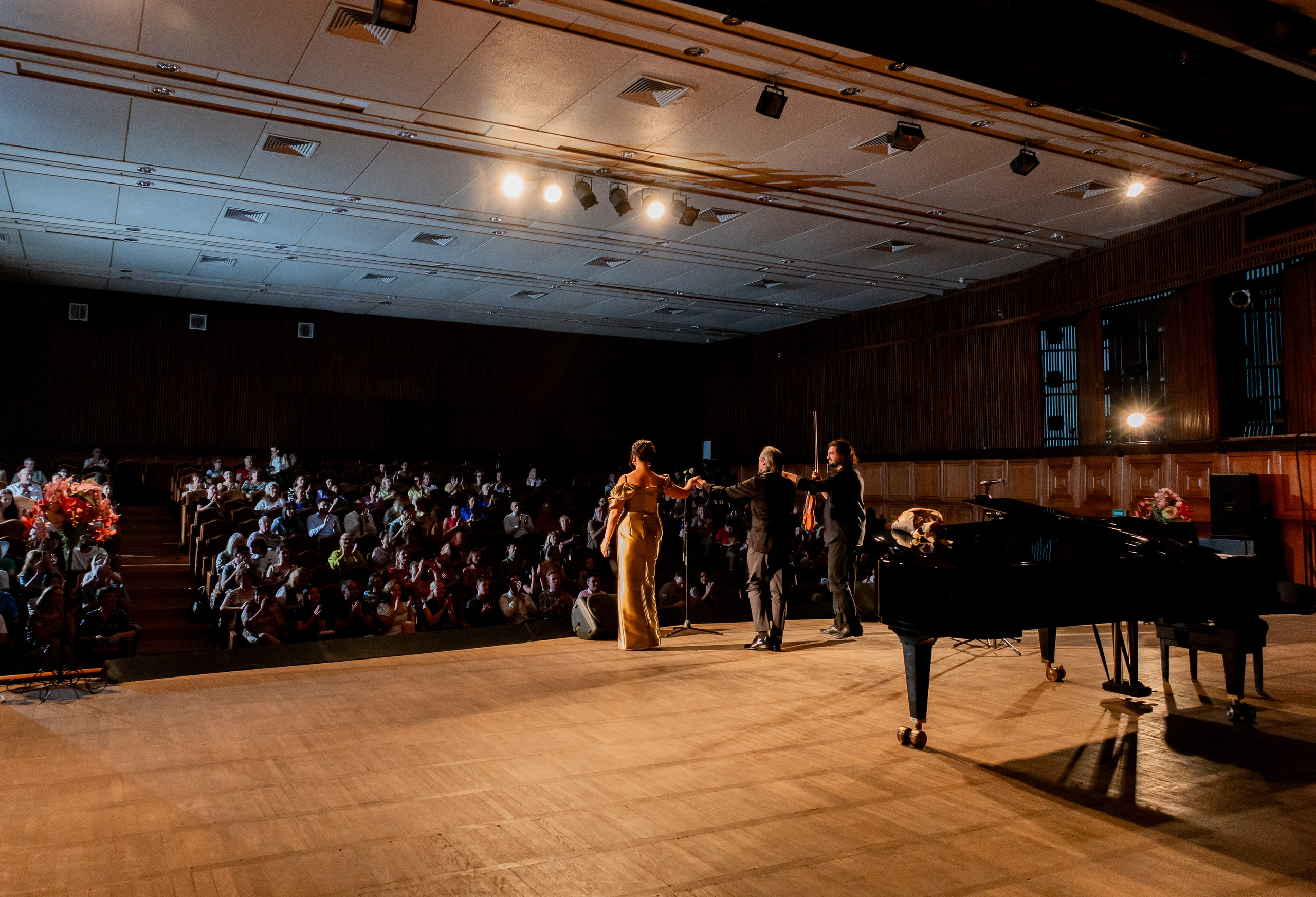 Оксана Фёдорова оперетта. Семейный и Свадебный фотограф в Сочи