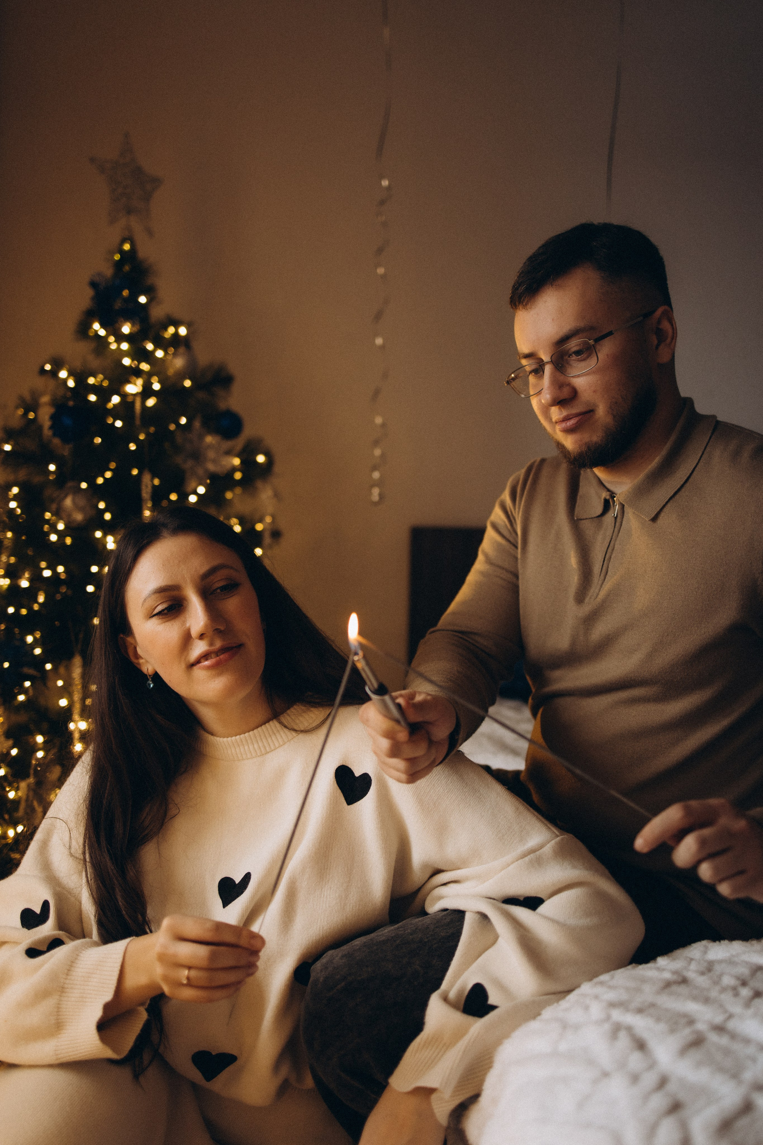 Новогодняя домашняя семейная фотосъемка (21.12.2024)г.Жуков (Калужская обл.). Надежда Стар семейный и церковный фотограф в Жукове и Калужской области