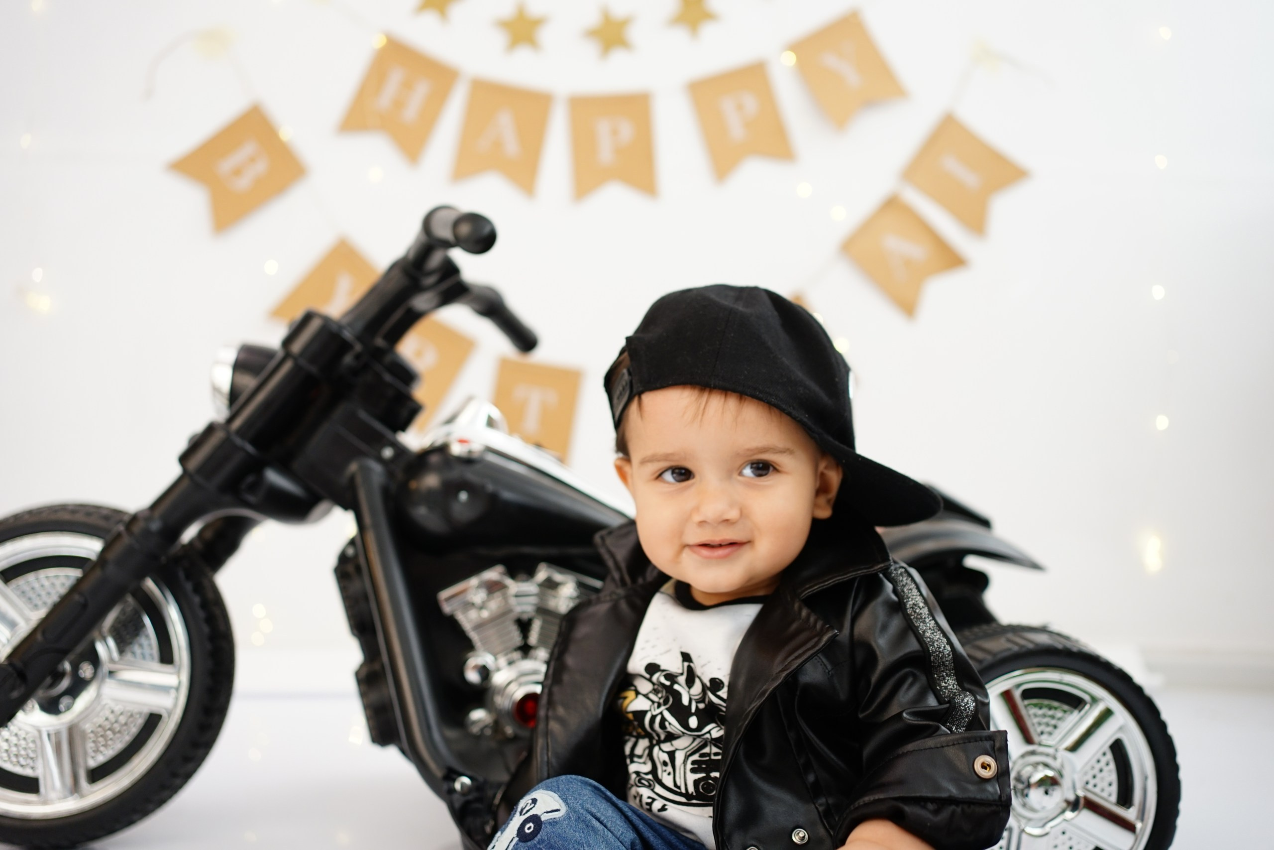 Фотосессия на Годик для Мальчиков. Детская Фотостудия ГОДОВАСИКИ в Санкт-Петербурге фотосесия на годик