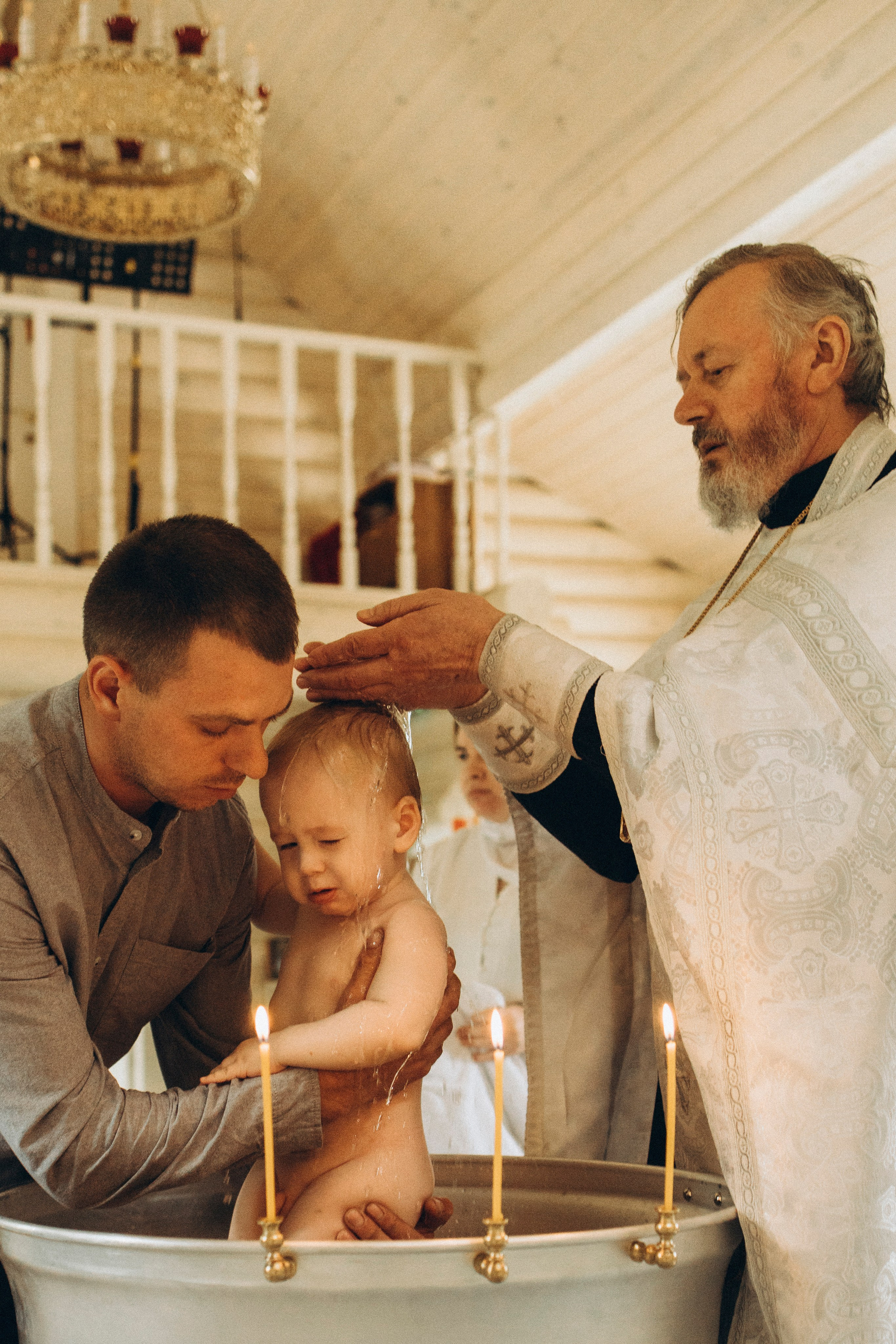 Таинство крещения. Lifestyle семейный и детский фотограф в Омске Иванова Екатерина