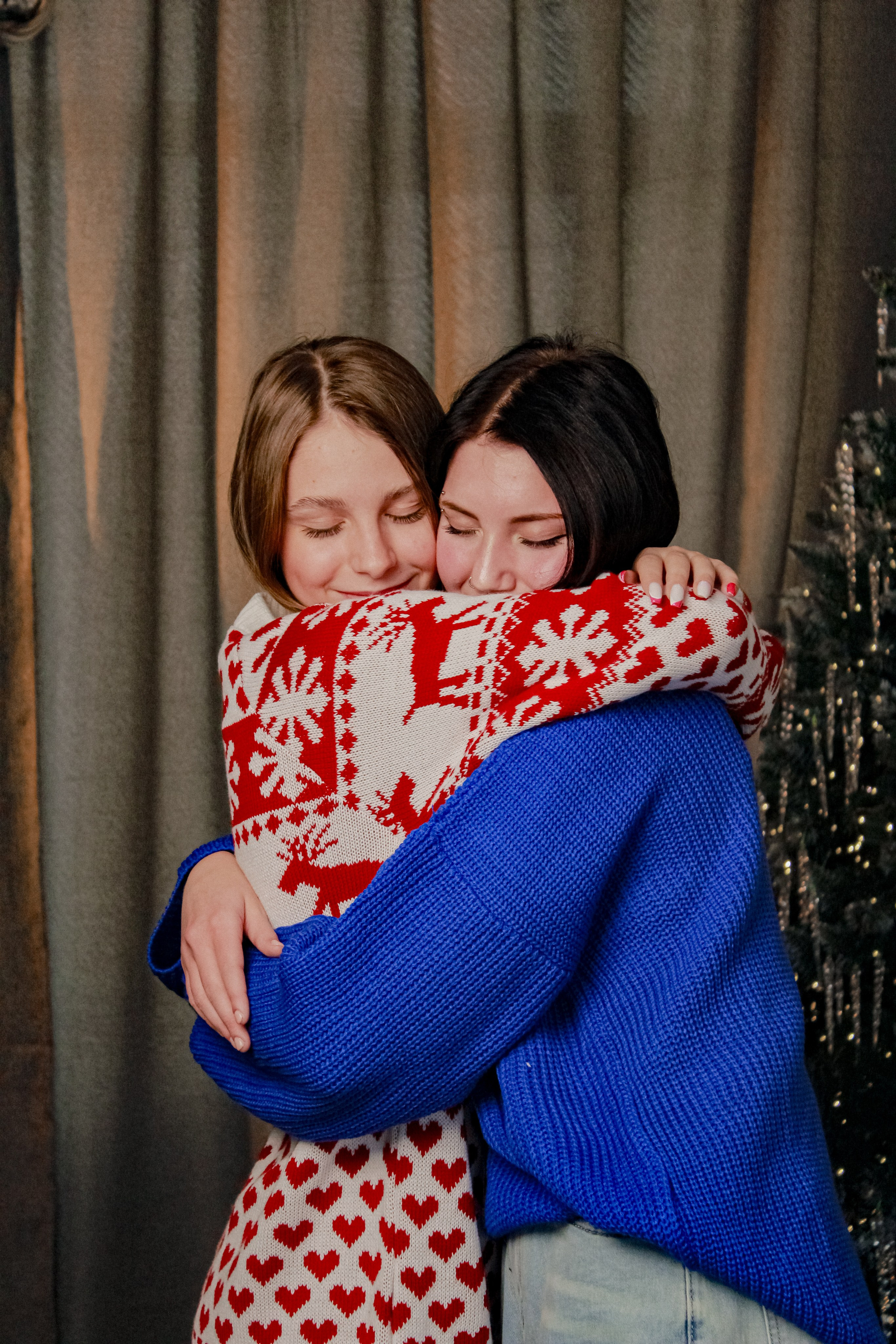 8 класс Новогодняя 2024. Лиза Рязанцева