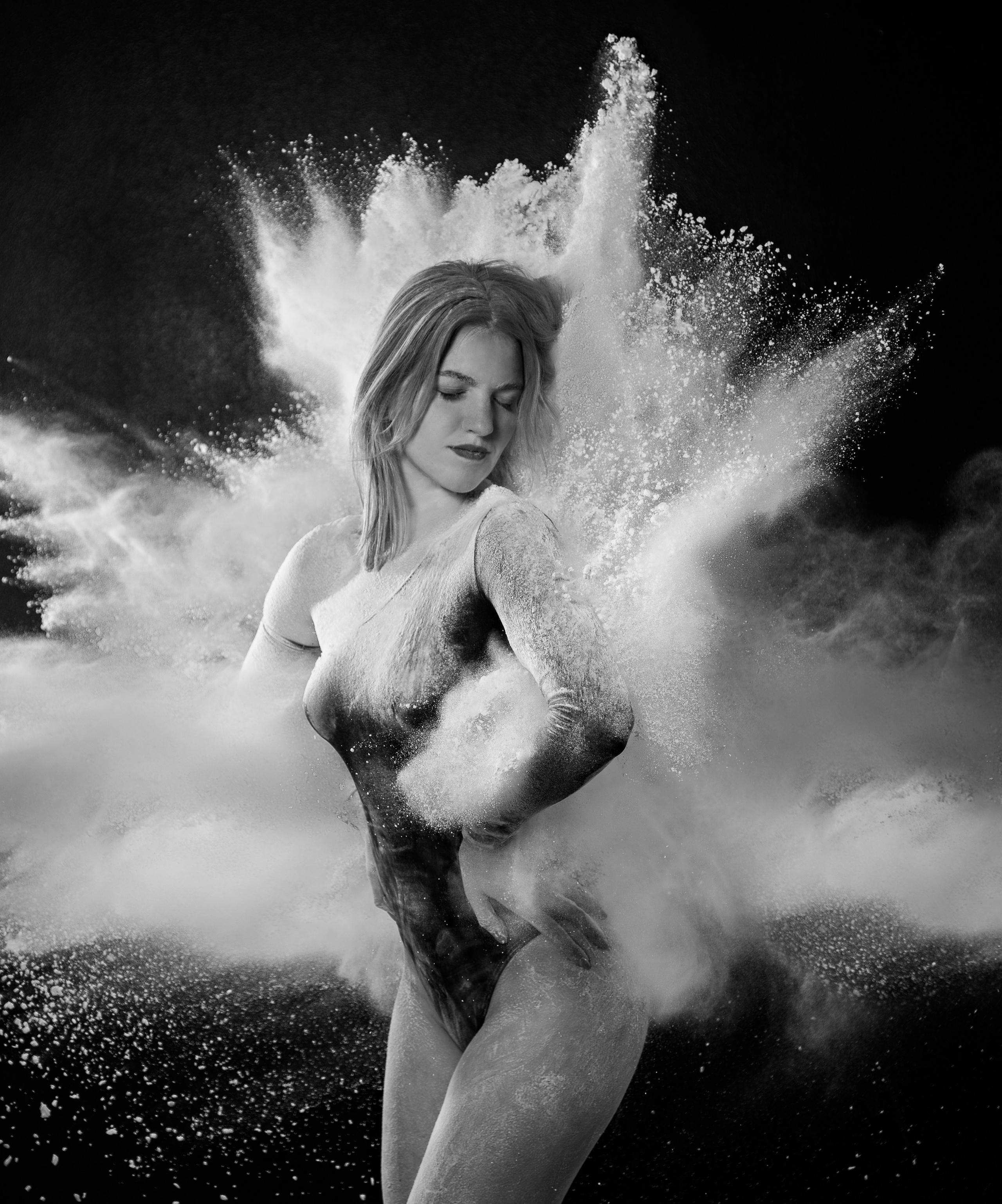 Фотопроект с мукой. Профессиональный фотограф в Москве Марина Григорьева