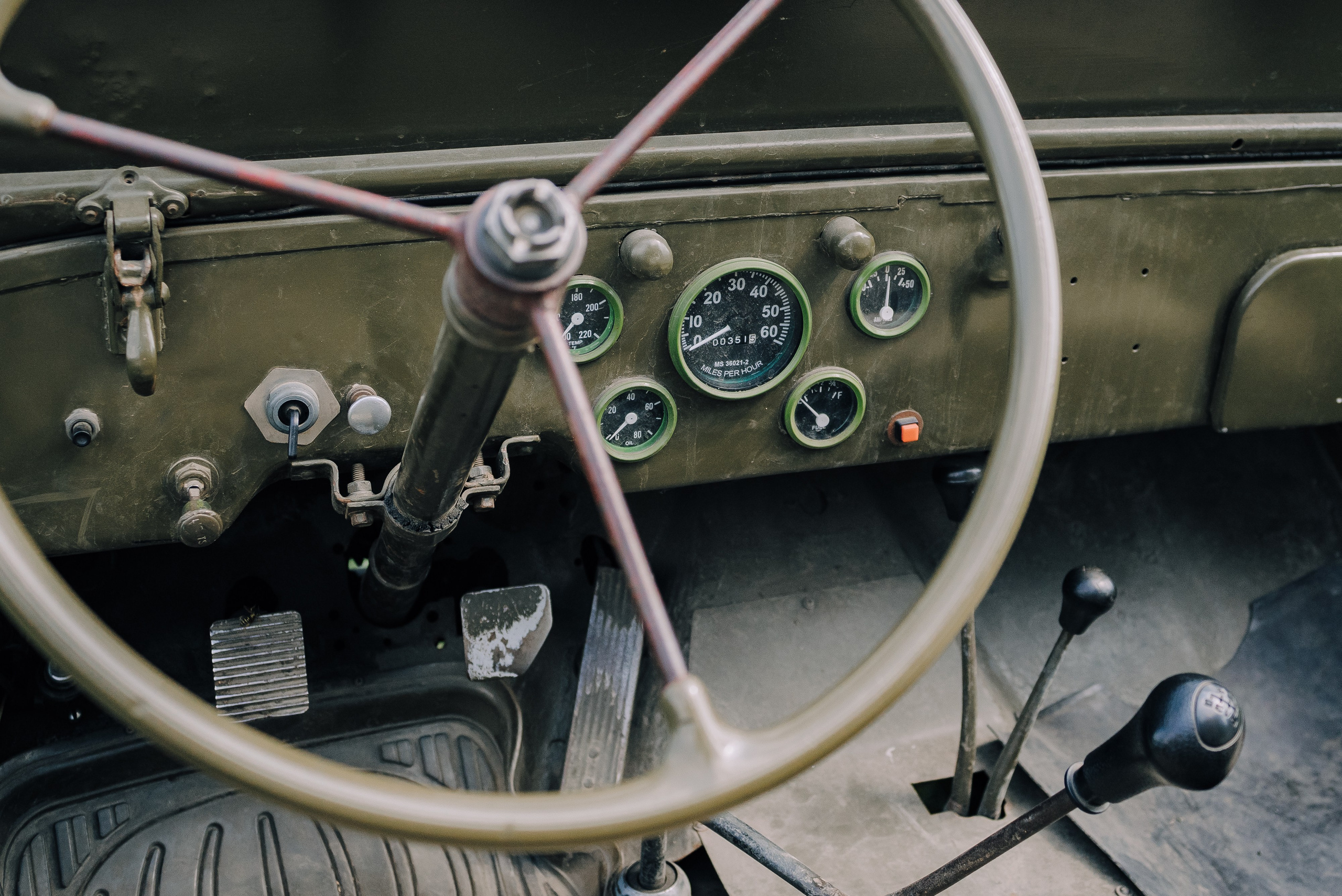 НАЗАД В БУДУЩЕЕ. РОССЕТИ. Репортажный фотограф Зуев Роман г. Челябинск