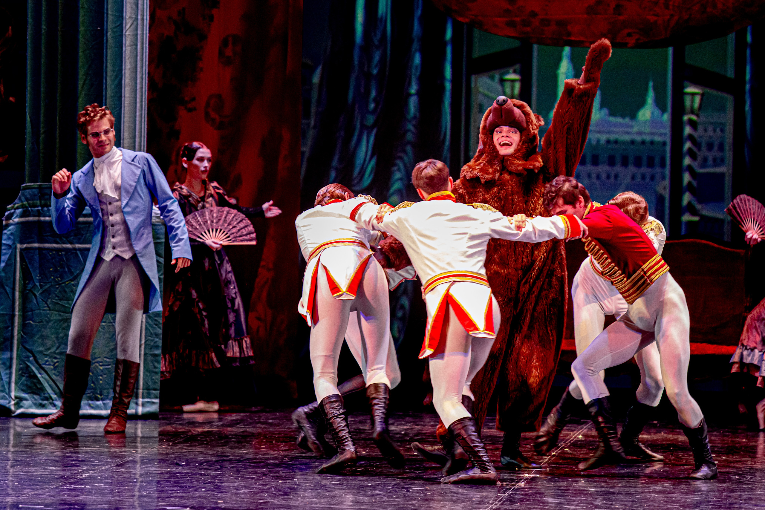 Война и Мир балет Марийского театра оперы и балета на сцене Зимнего театра г. Сочи премьера. Фотограф в Сочи Юрий Шептаев