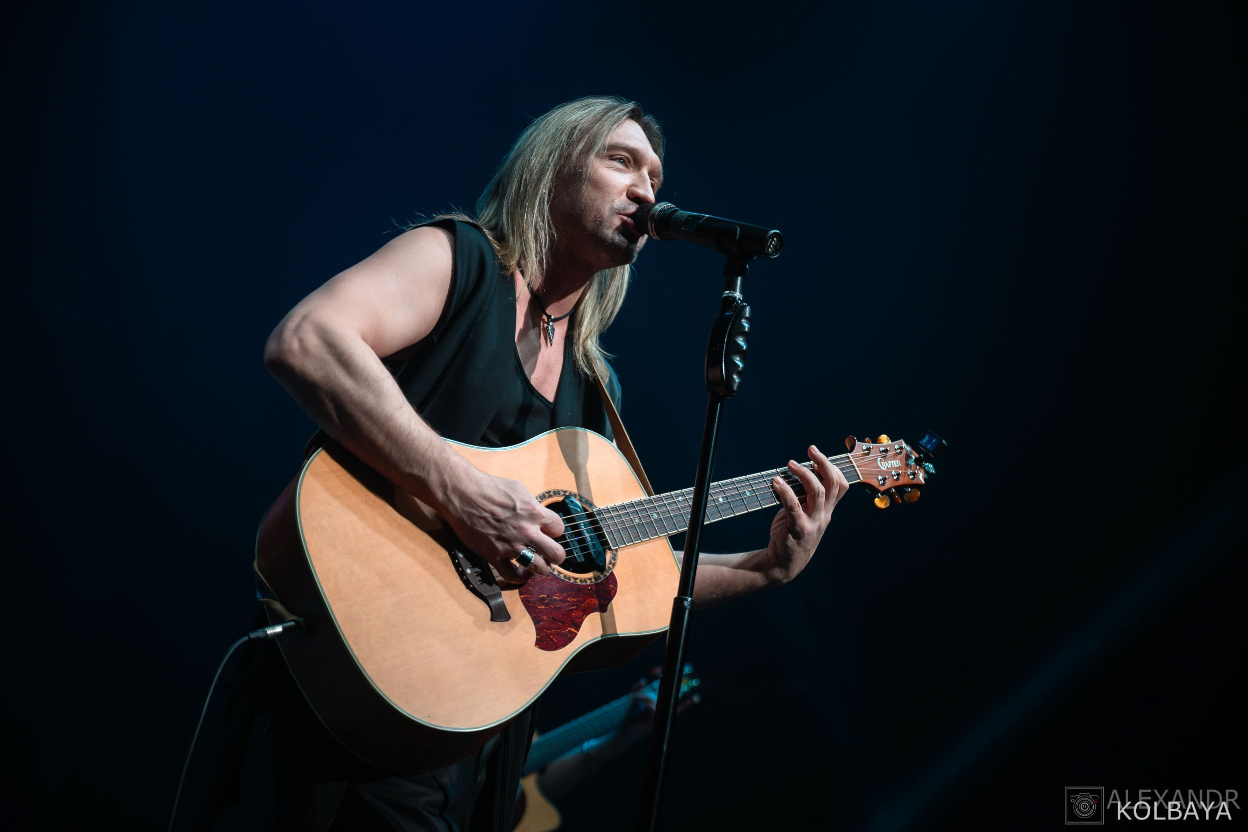 Фоторепортаж с Метал-Елки 2026. Концертный и театральный репортажный фотограф в Москве Александр Колбая