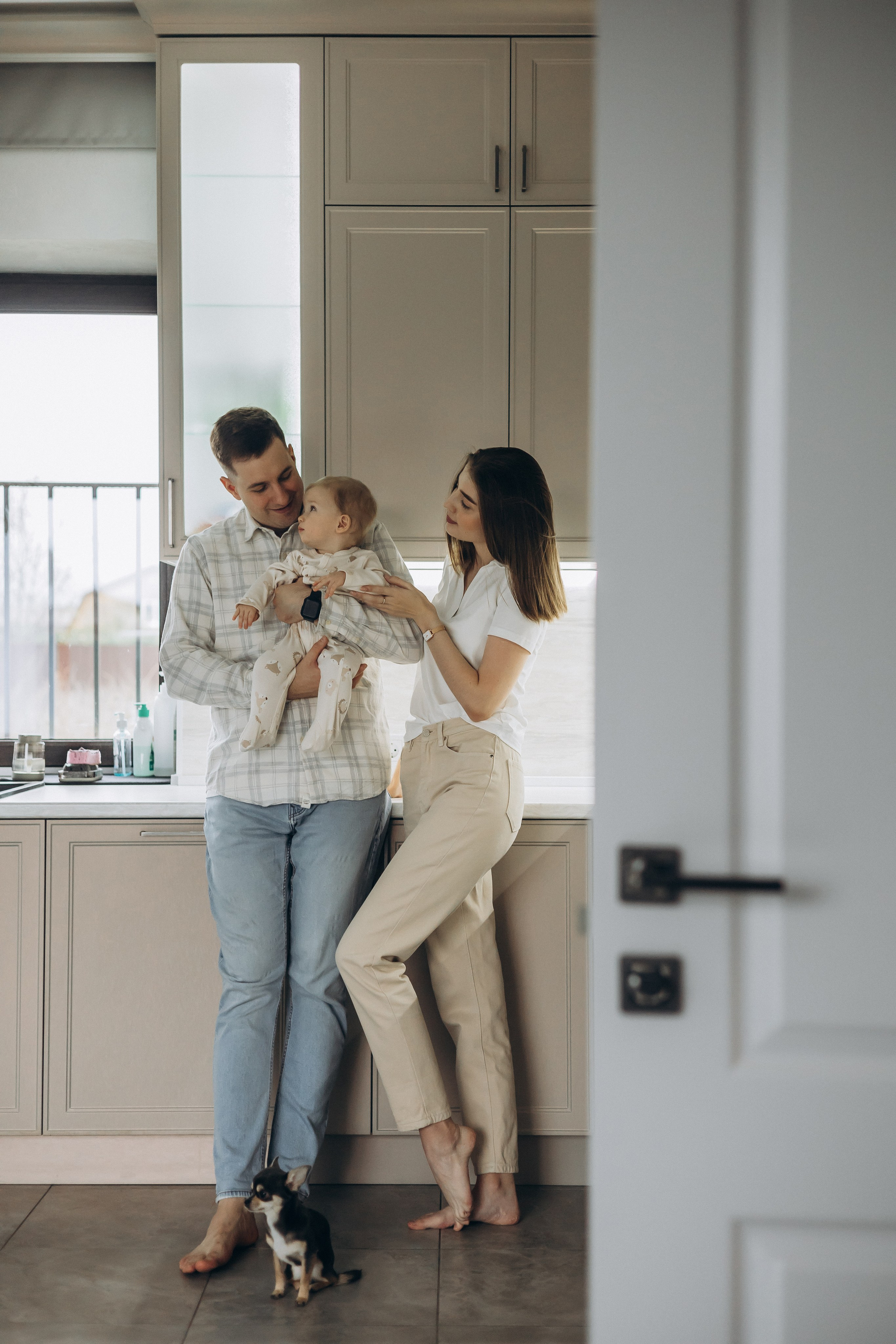 Юлия, Максим и малыш Ефим. Семейный, домашний, ньюборн фотограф Москва Цветкова Елизавета