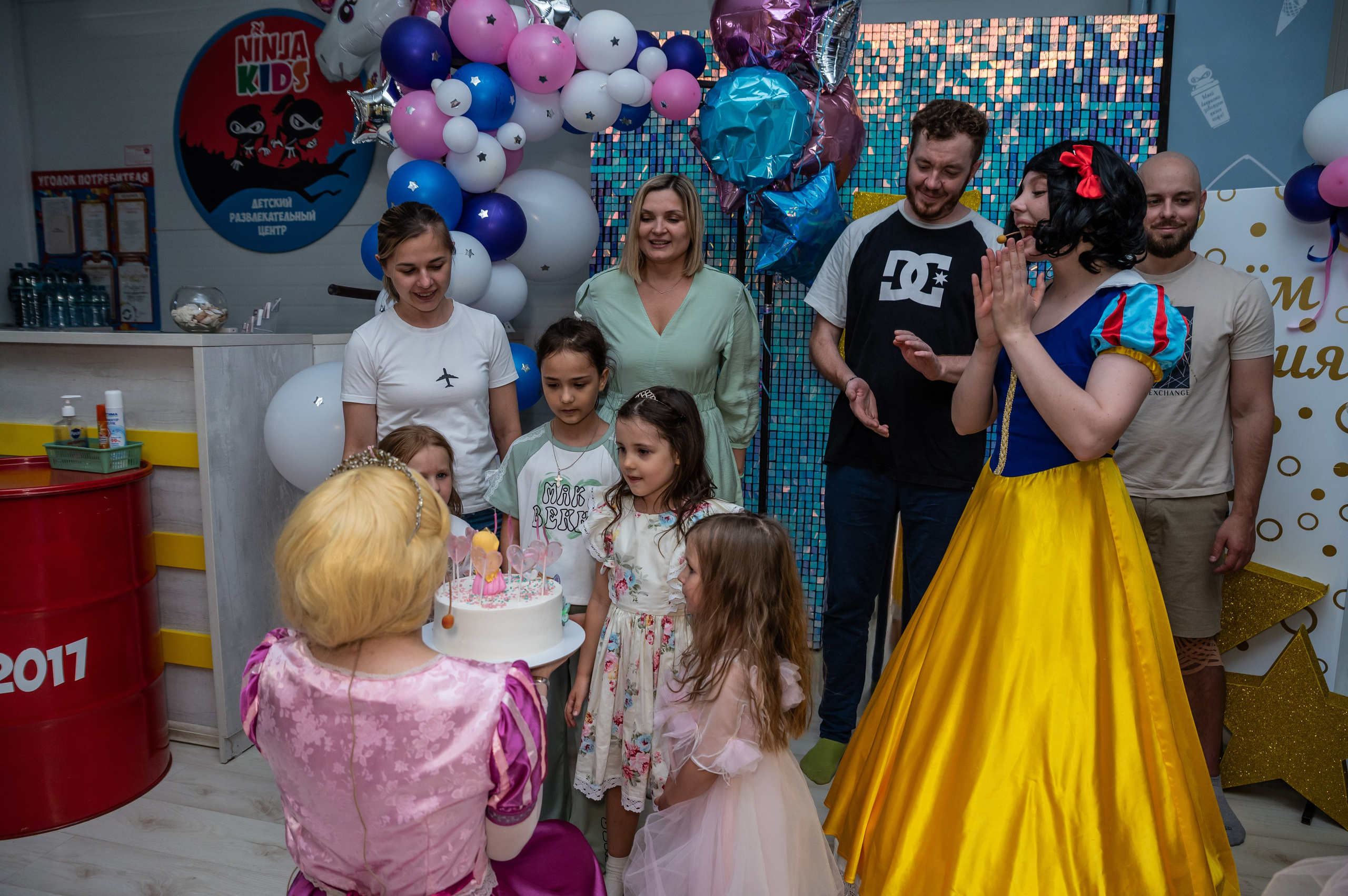 Игротека Ниндзя Кидс. Я Ольга Казанцева, фотографирую снимаю ваши киноистории и печатаю фото и цифровые портреты на холсте