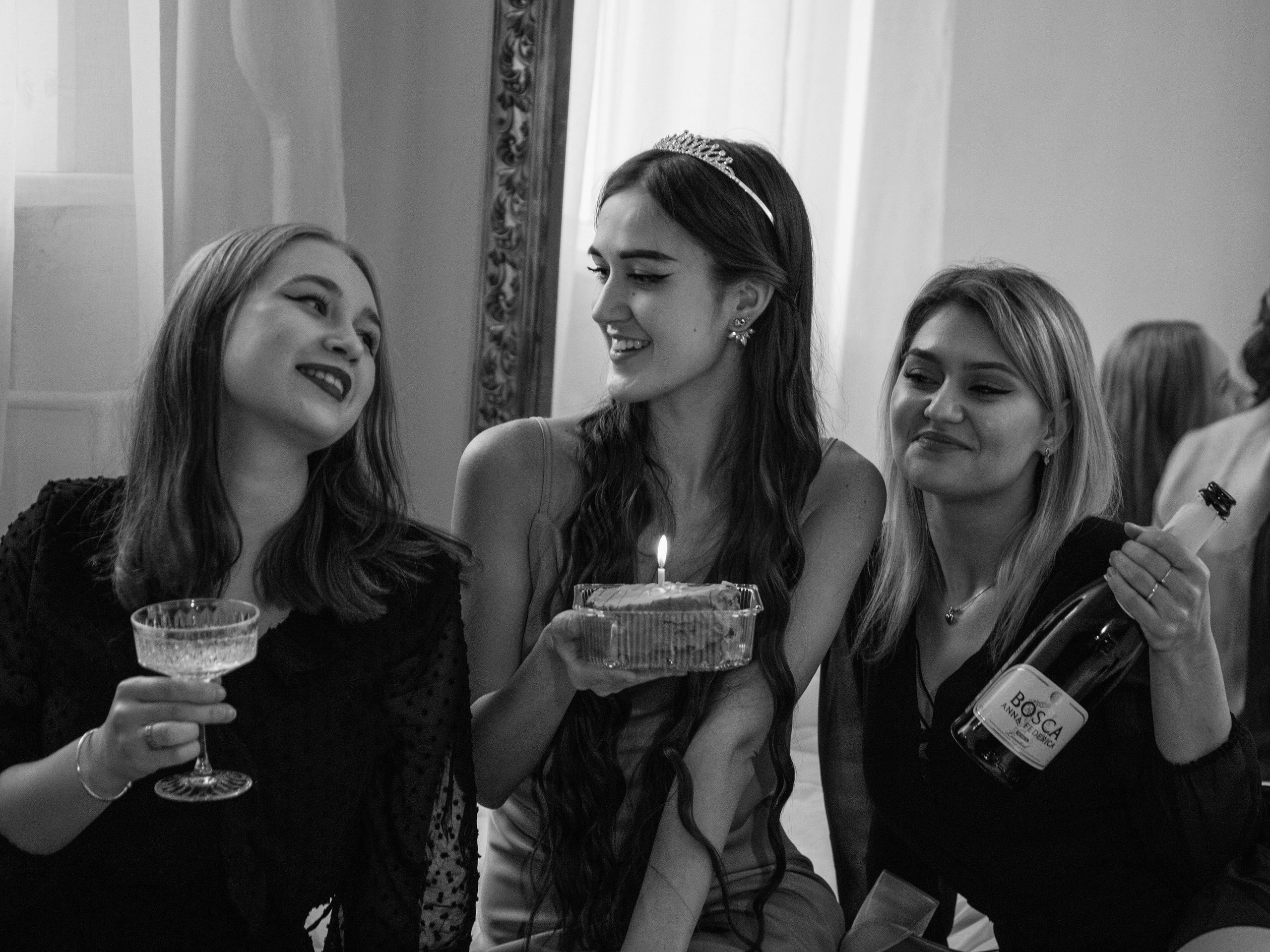 Девичник в фотостудии. Свадебный и семейный фотограф в Москве Мила Широких