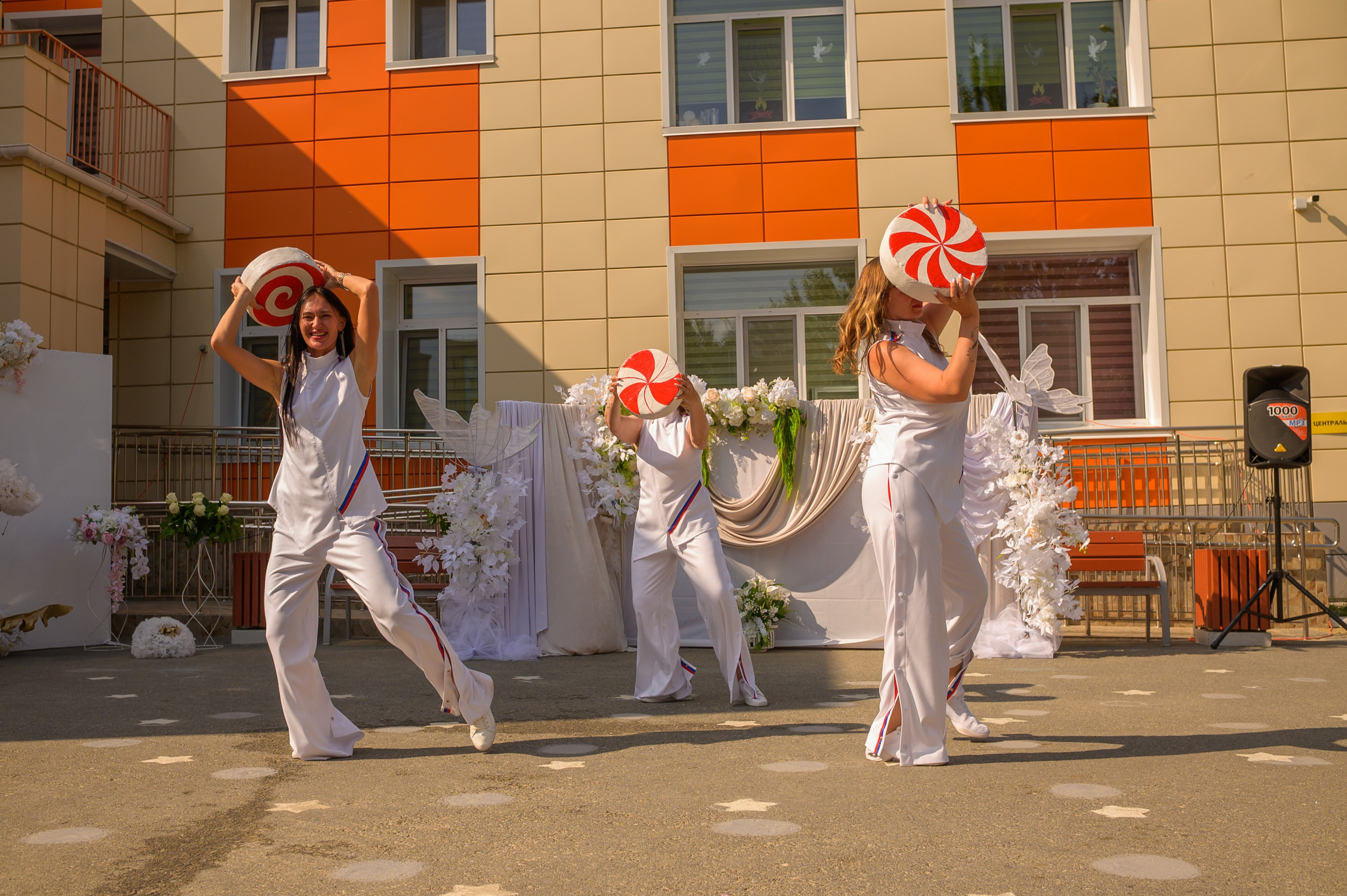 Репортаж выпускного группа «Фантазёры» 3 садик. Фотограф новорожденных, семейный детский в Тюмени Татьяна Морозова
