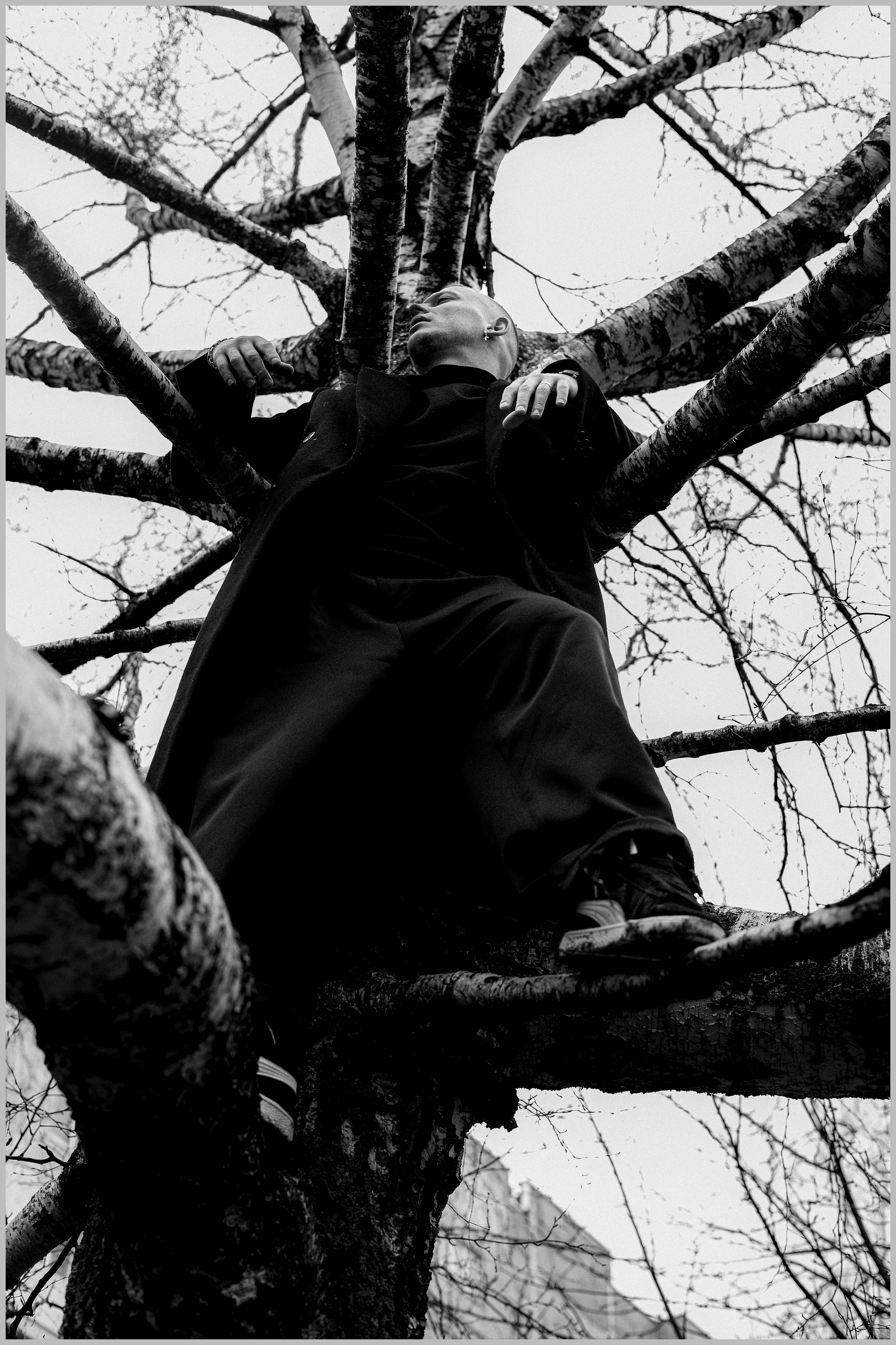 Евгений. Портретный фотограф в Орле. Готовые фото за 3 дня! Помощь в позировании. Советы по организации