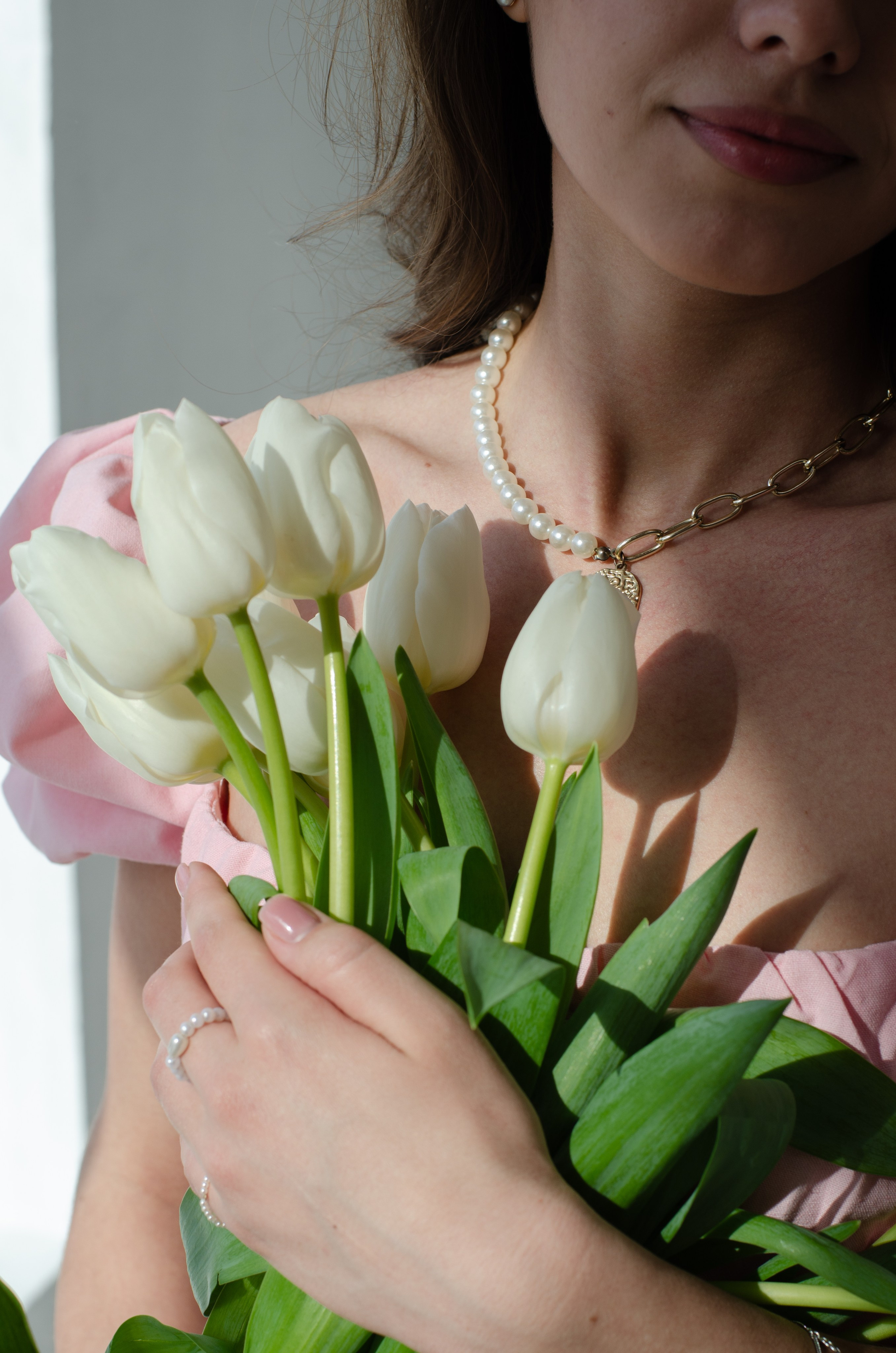 Евгения, тюльпаны. Фотограф Челябинск Ирина Ермоленко