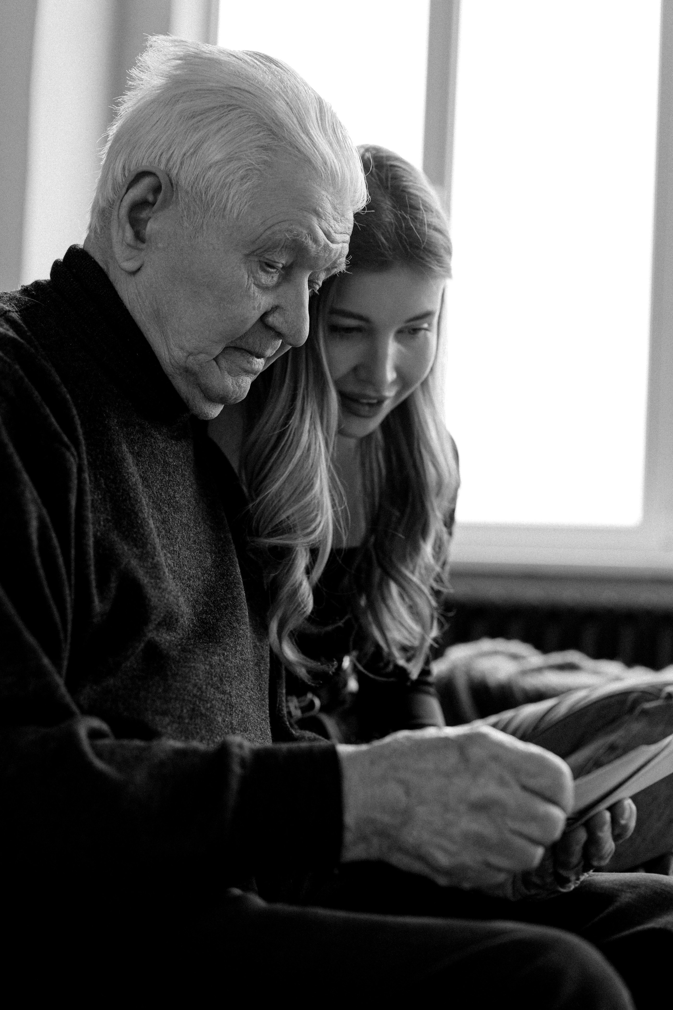 Анастасия и дедушка. Свадебный и семейный фотограф в Калининграде Анастасия Гриценко