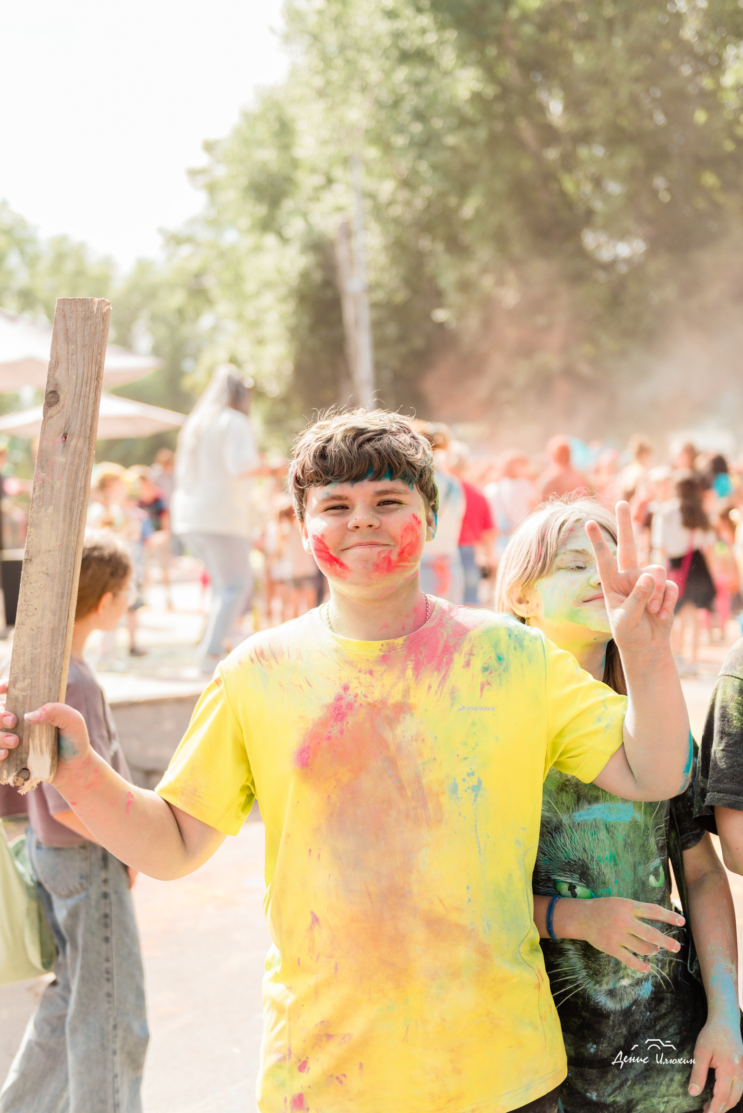 Краски Холи в Комсомольском Парке 2023. Детский фотограф, семейный фотограф и репортажи в Кемерово
