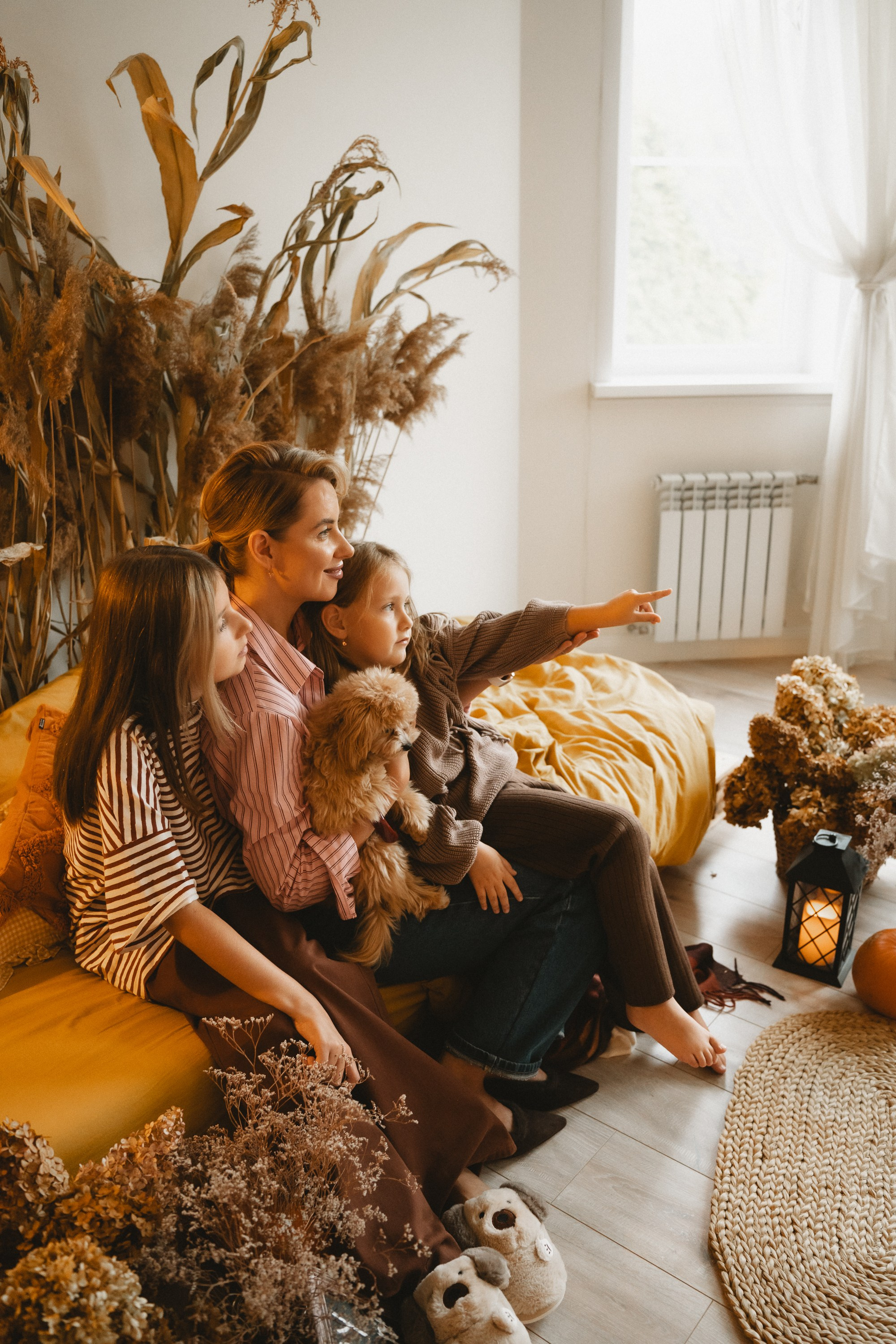 СОНЯ И АНЯ. Женский портрет