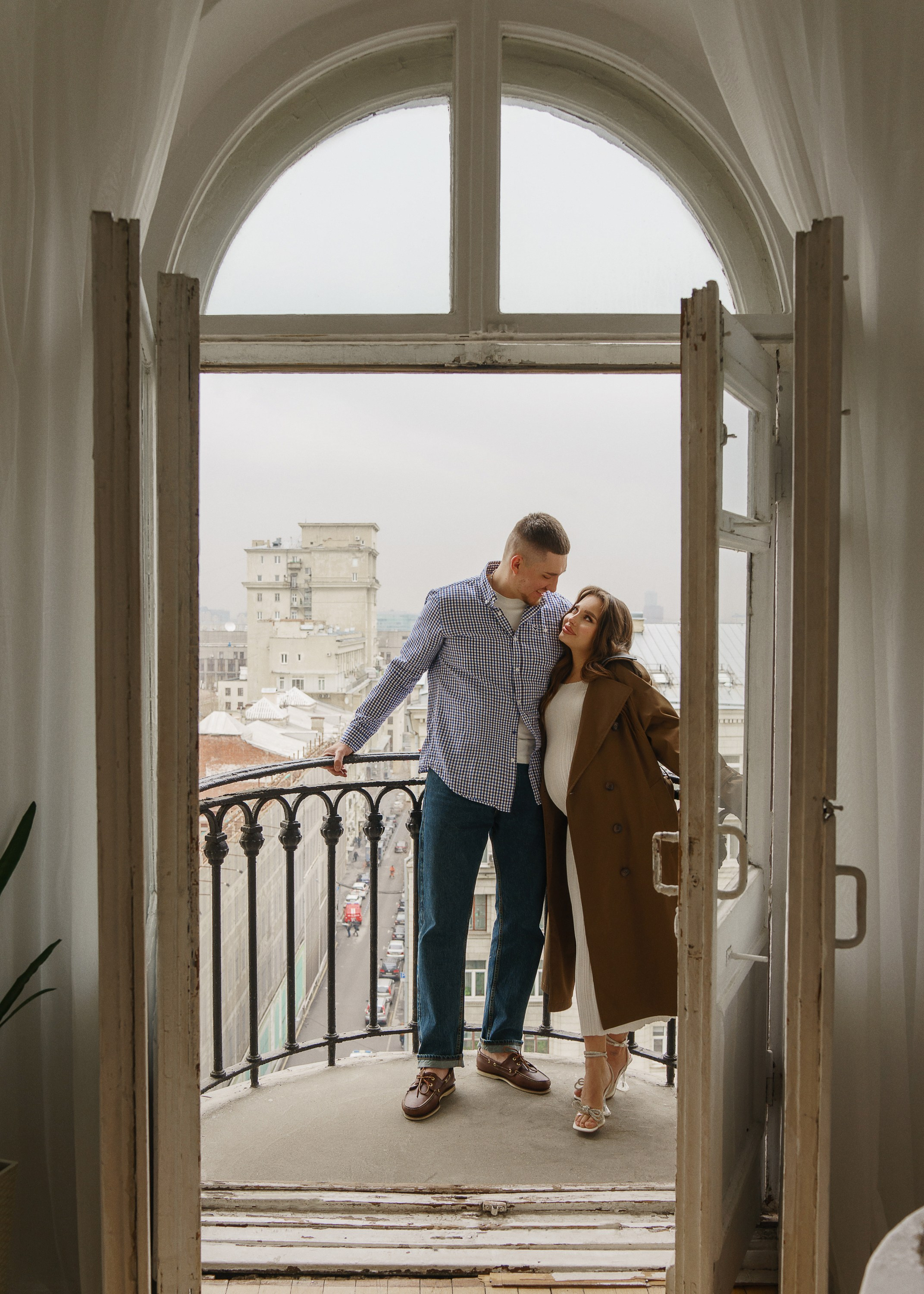 САША И ЛЕША. Женский портрет