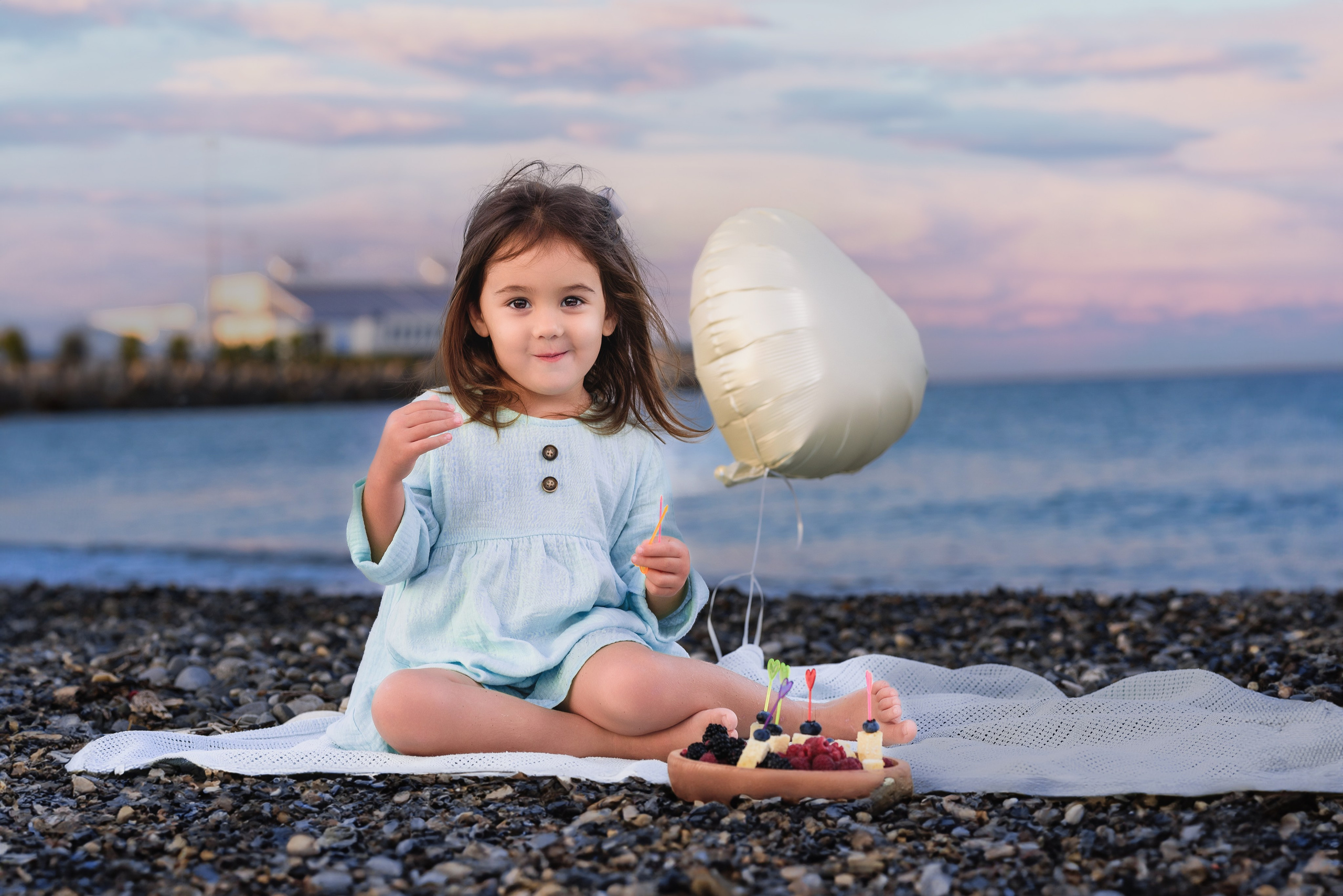 Детская фотосессия на море. Детский студийный фотограф Сочи