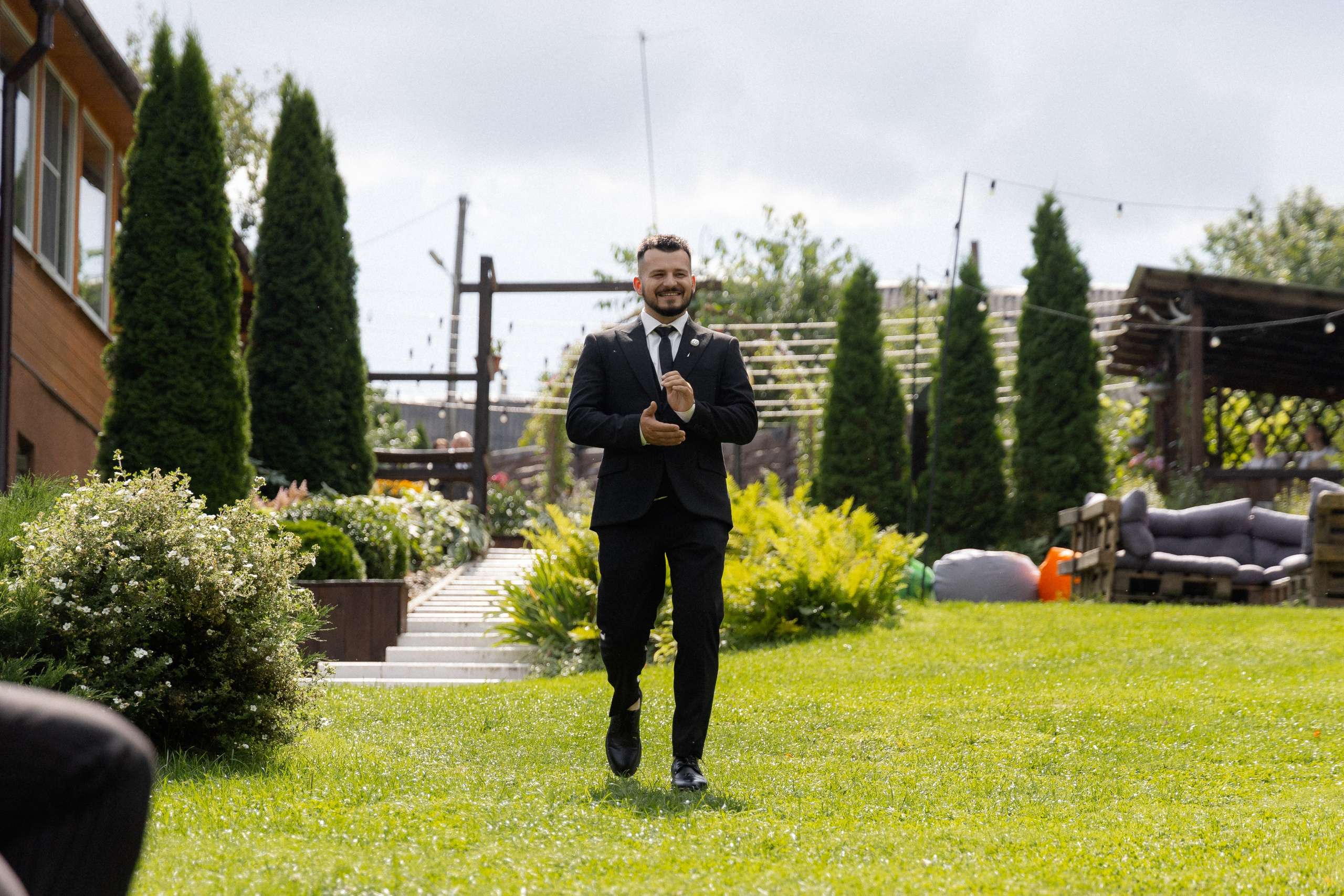 Свадебная фотосессия в агроусадьбе Лабодянка в Минске. Свадебный фотограф в Минске/Беларуси Сергей Спиридонов
