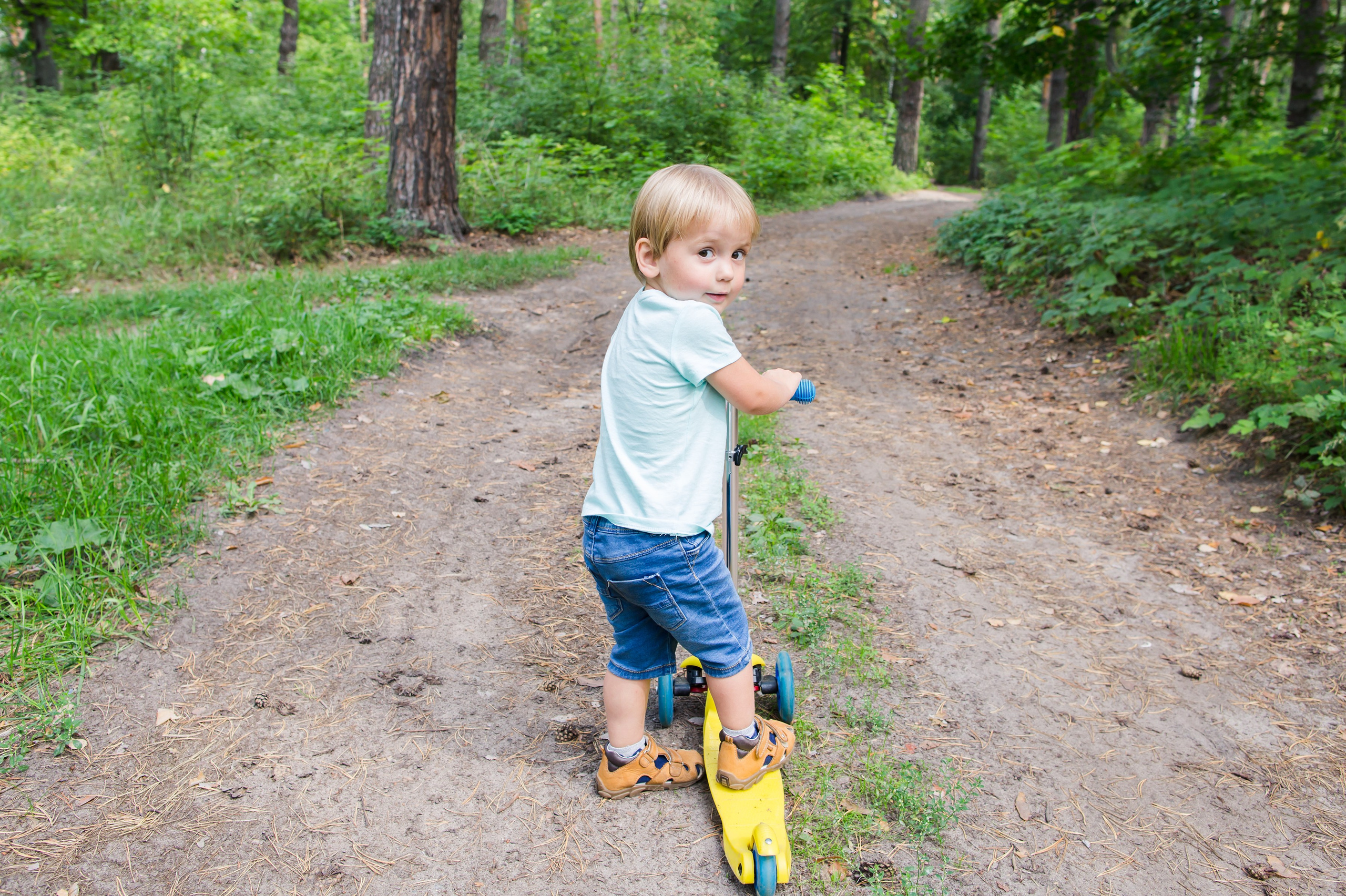 Прогулка в лесу. Репортажный, семейный и детский фотограф в Пензе и Заречном Арина Ермилова. Картины барельеф на заказ