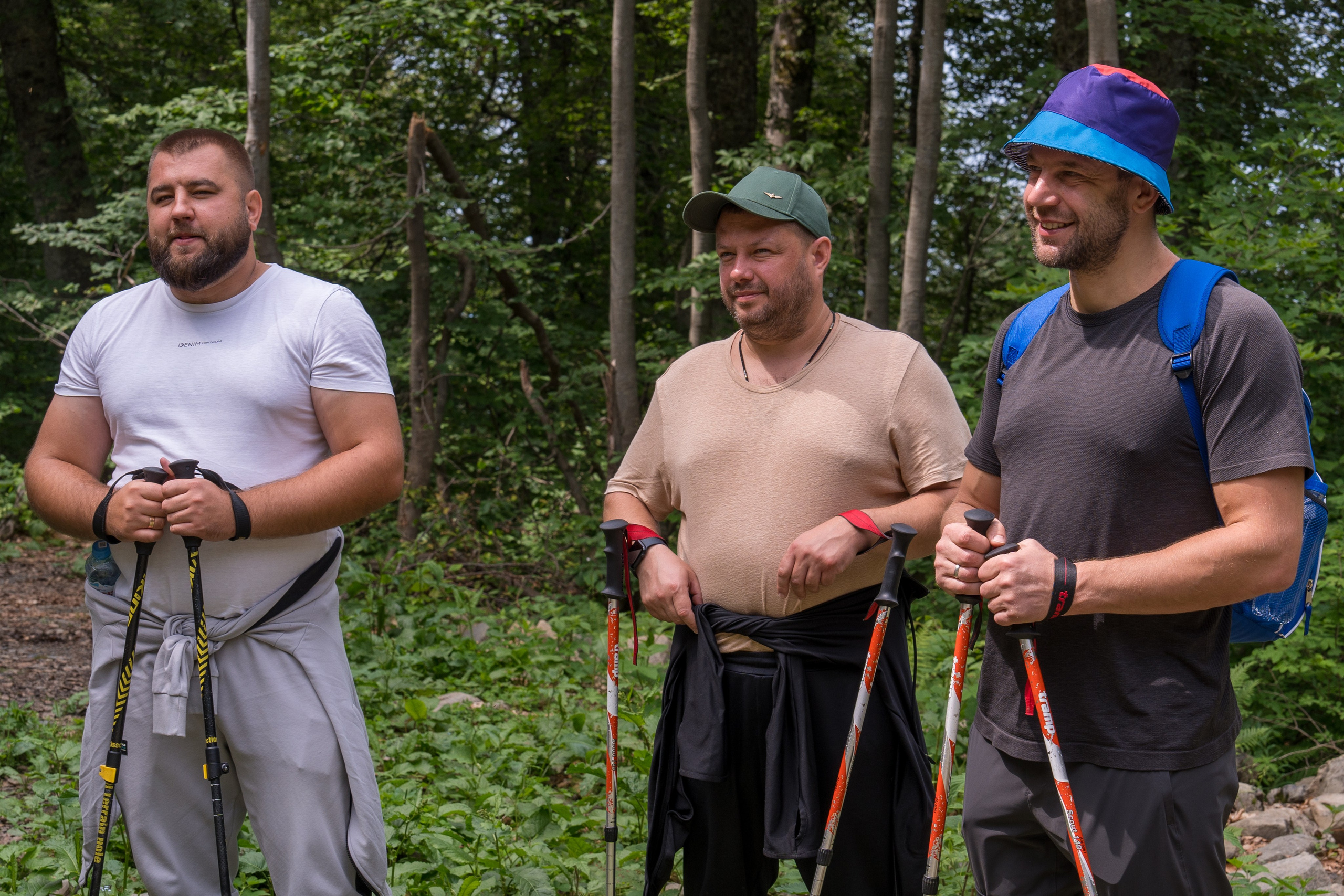 MICE мероприятие для компании «Доставка морем»: хайкинг к Ачипсинским водопадам. Репортажный фотограф в Красной Поляне и Сочи Павлюченко Екатерина