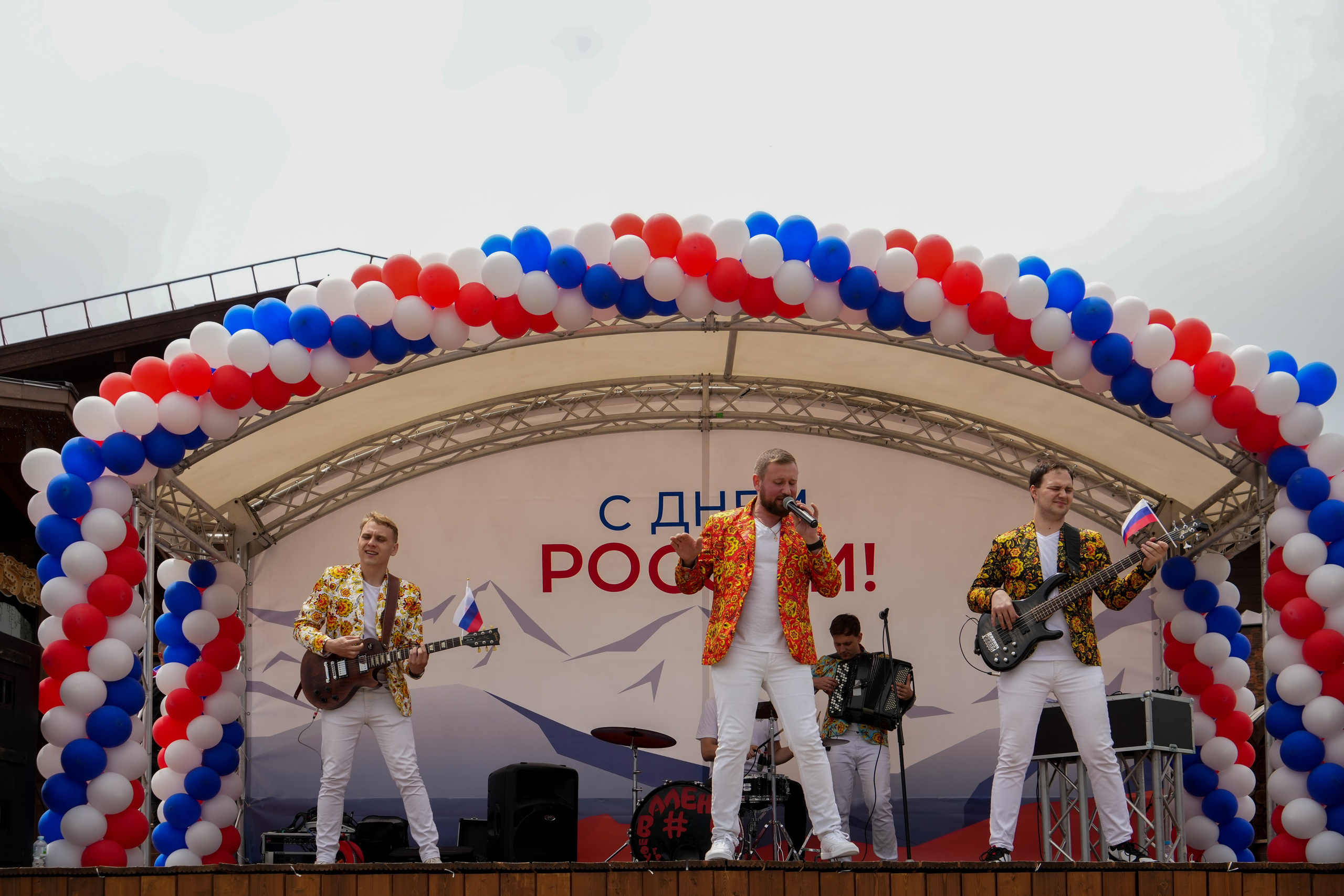 День России на курорте Газпром 2023. Репортажный фотограф в Красной Поляне и Сочи Павлюченко Екатерина