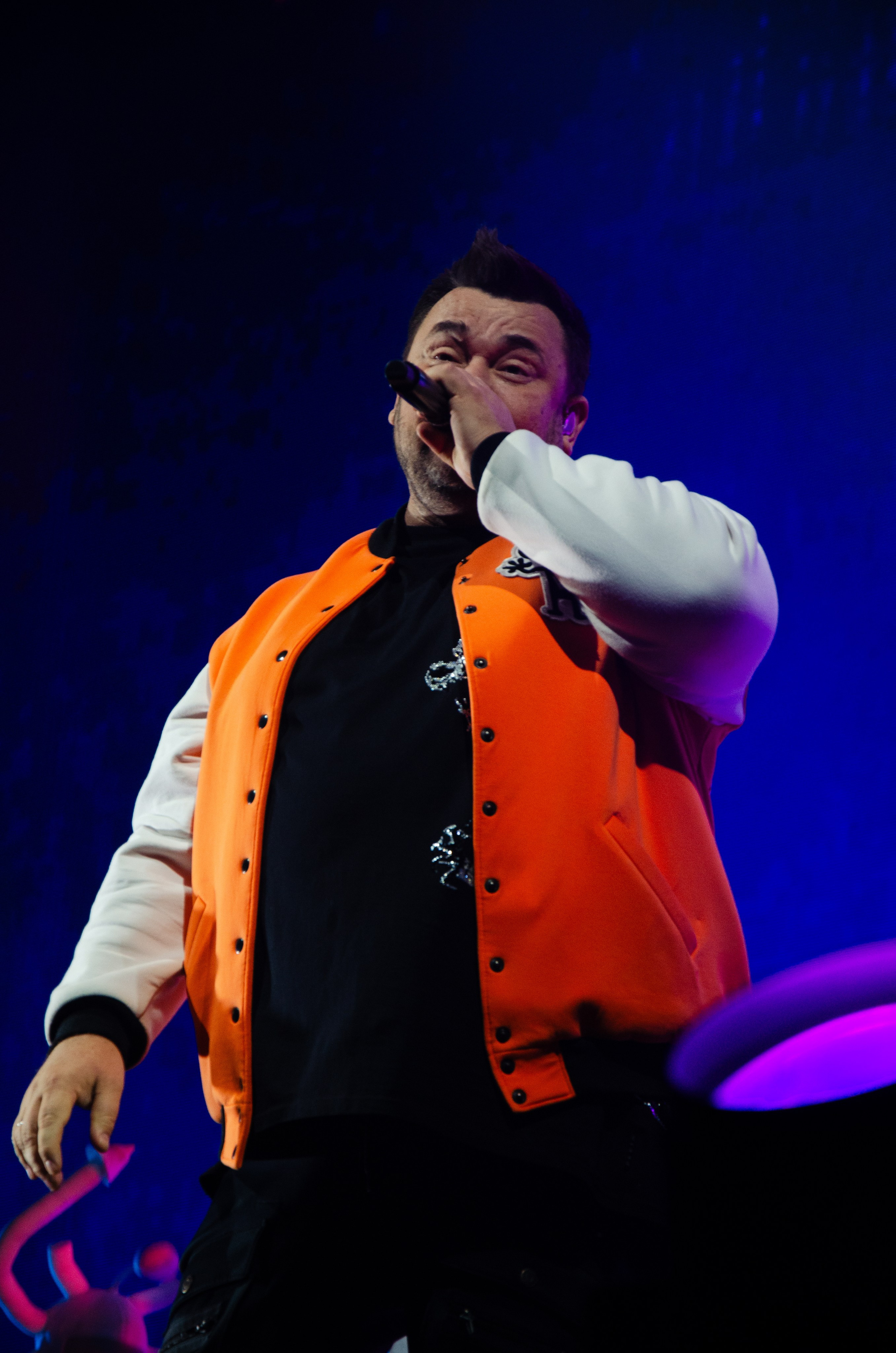 Съемка концерта известного исполнителя Сергея Жукова (группа Руки Вверх Нижний Тагил 22.10.2025 Металлург-Форум)