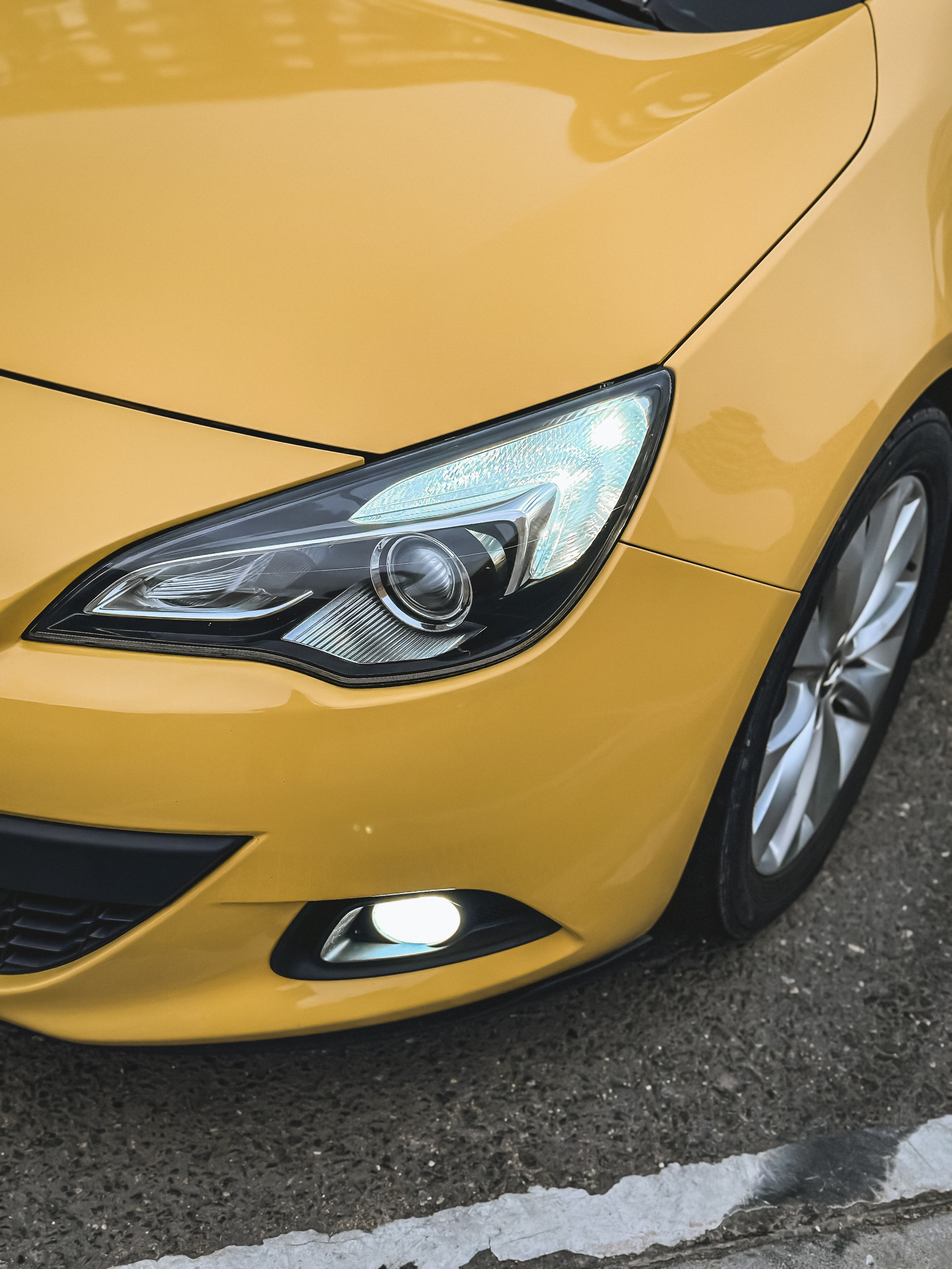 Короткая фотосессия. Opel Astra. Ирина Санрайз — Автомобильный фотограф в Москве