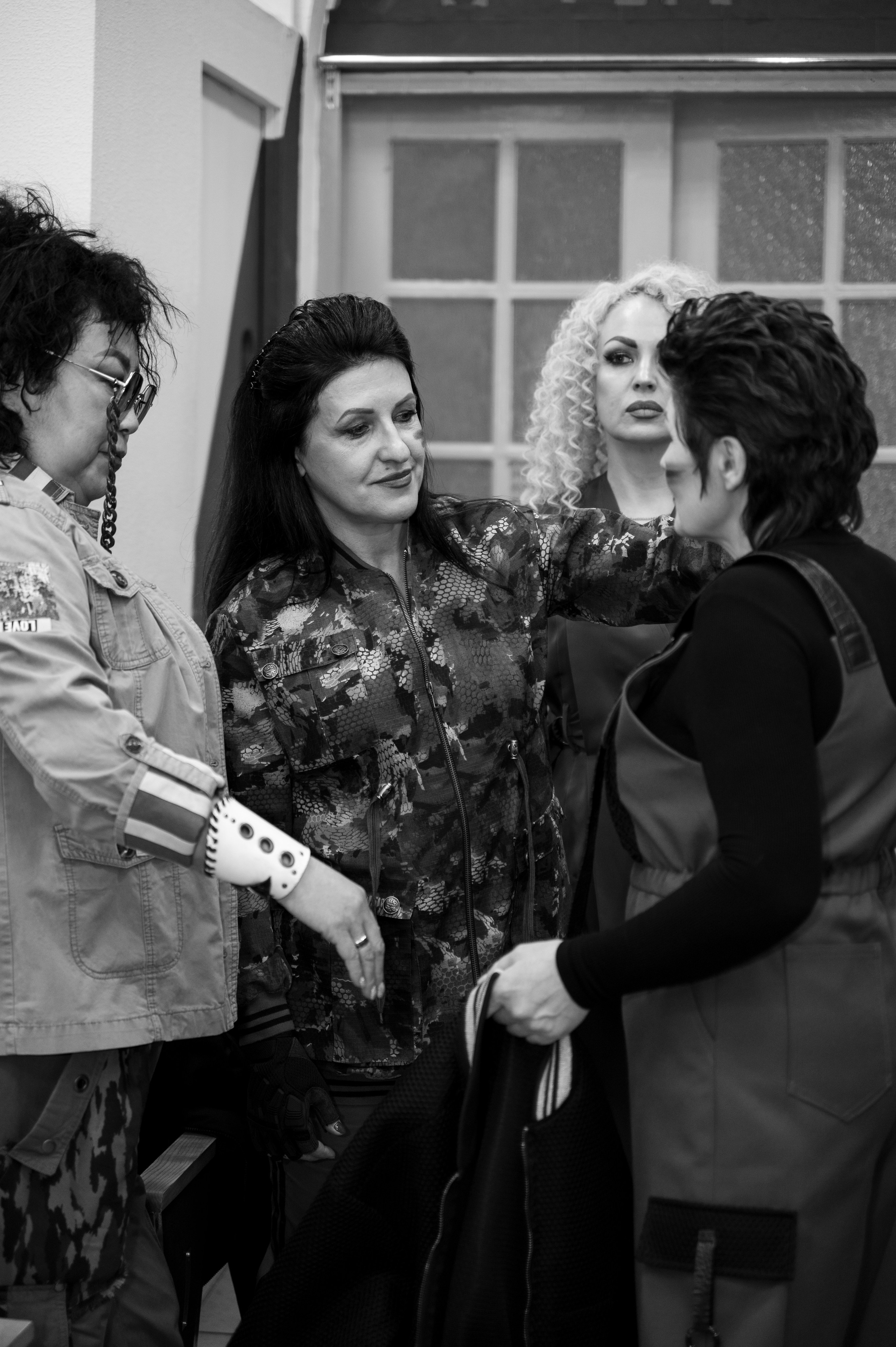 Закрытый показ милитари «Своя трансформация» дизайнера Юлии Бойченко | 24.04.2025. Фотограф в Омске Елизавета Кириллова