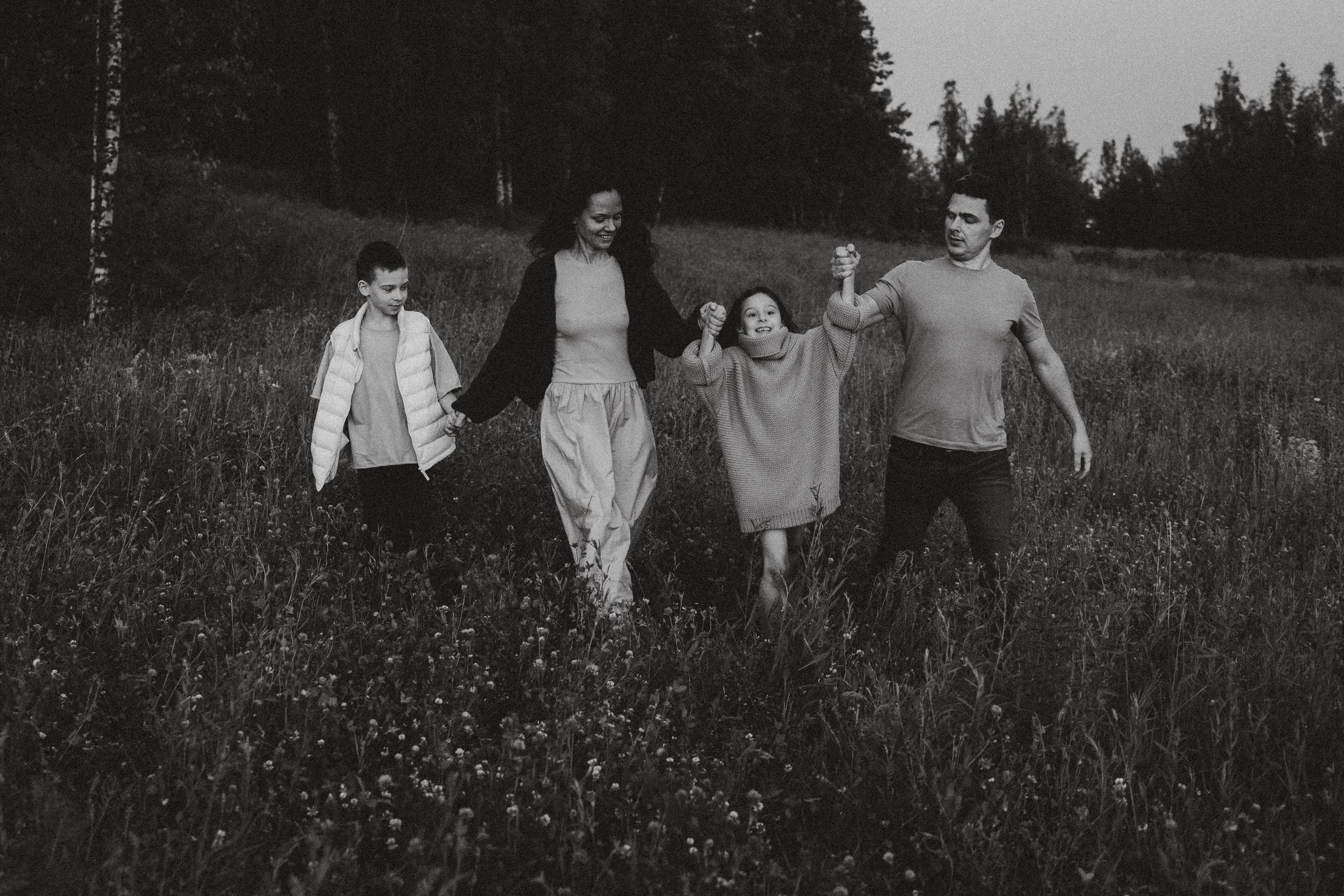 Илья, Катя, Ваня и Соня. Семейный фотограф Москва