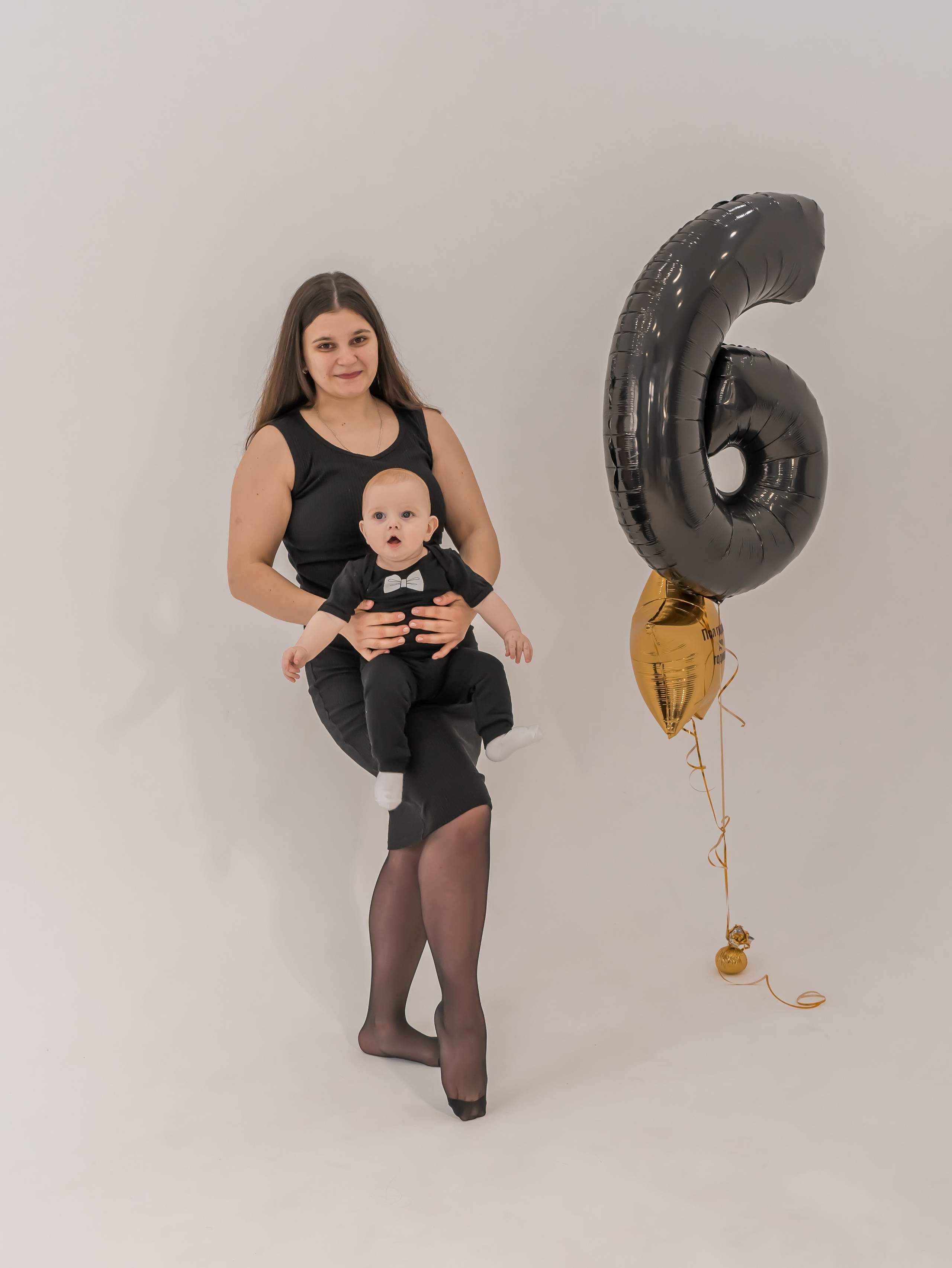 Владислав 6 месяцев студия. Отличные фотографии своих близких, своего бизнеса или даже себя. СПб