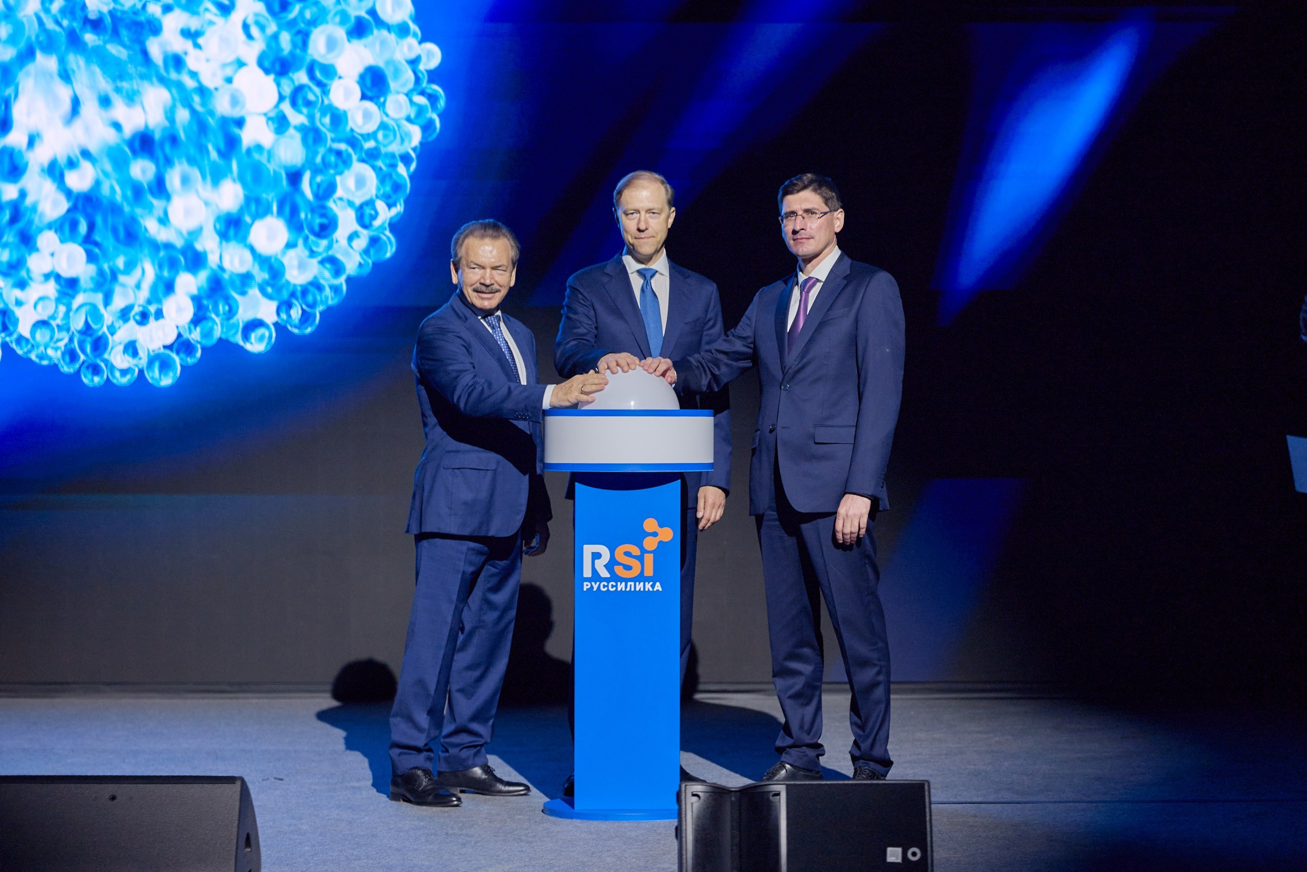 Руссилика. Открытие завода. Антон Артюшин, портретный фотограф. Москва