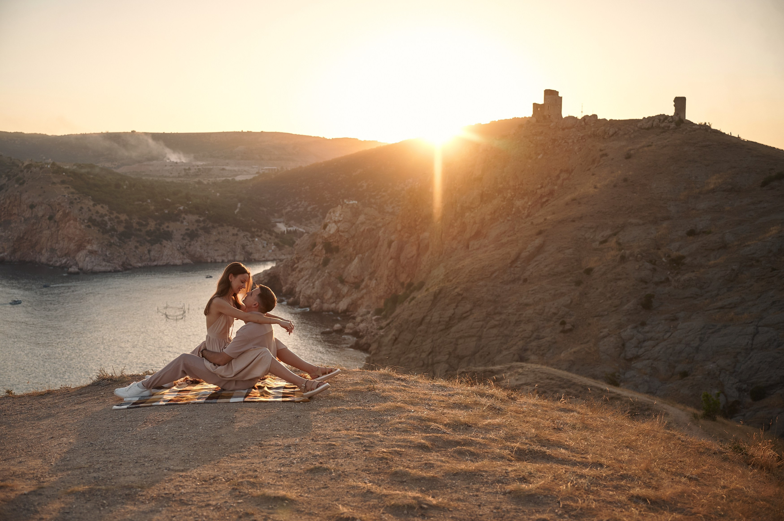Даниил и Ангелина. Свадебный и семейный фотограф в Крыму