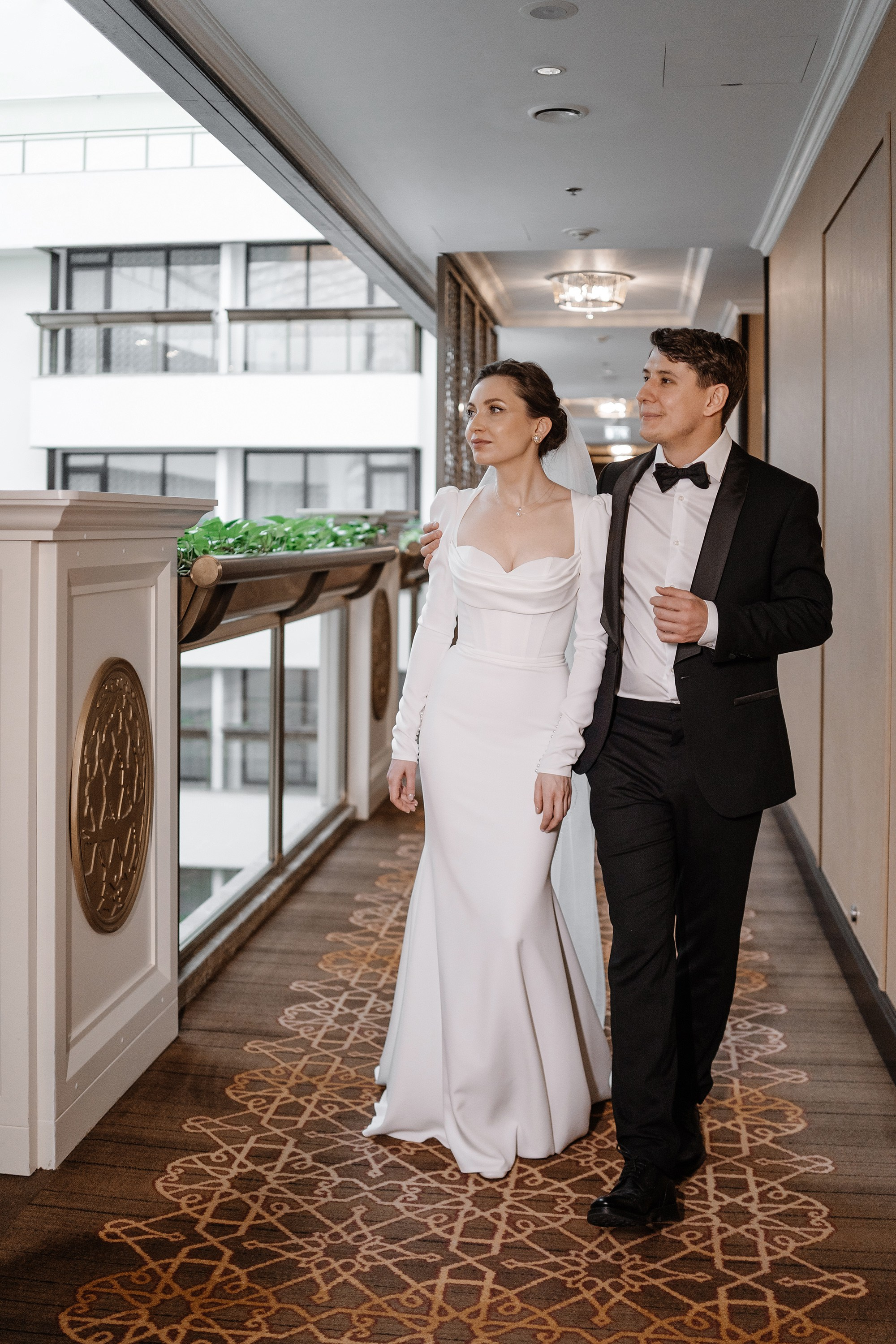 Фотосессия свадьбы в Lotte Plaza. Свадебный и семейный фотограф в Москве Светлана Зоткина