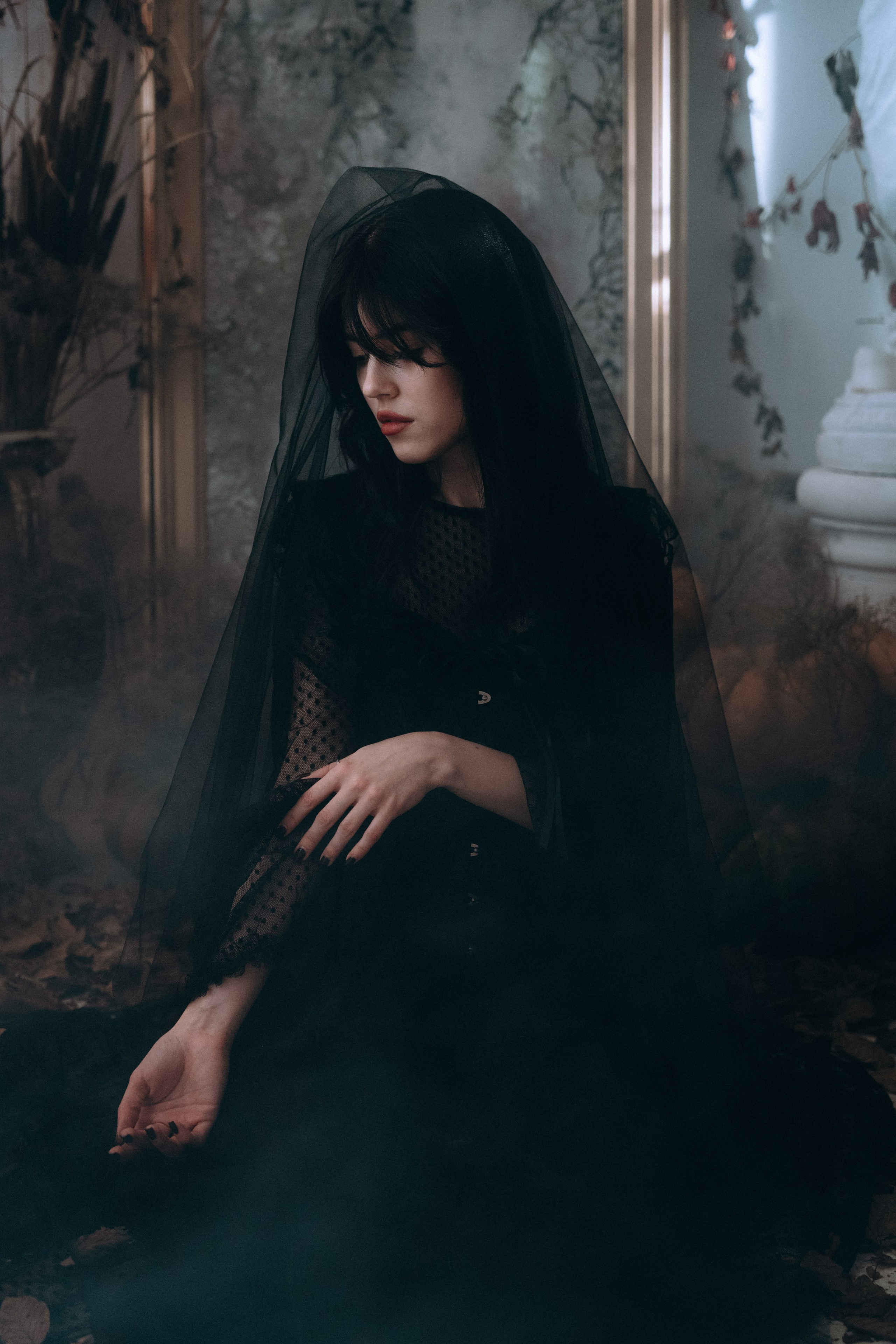 Готическая фотосессия в фотостудии. Портретный свадебный фотограф Крым | Евгения Щитенко