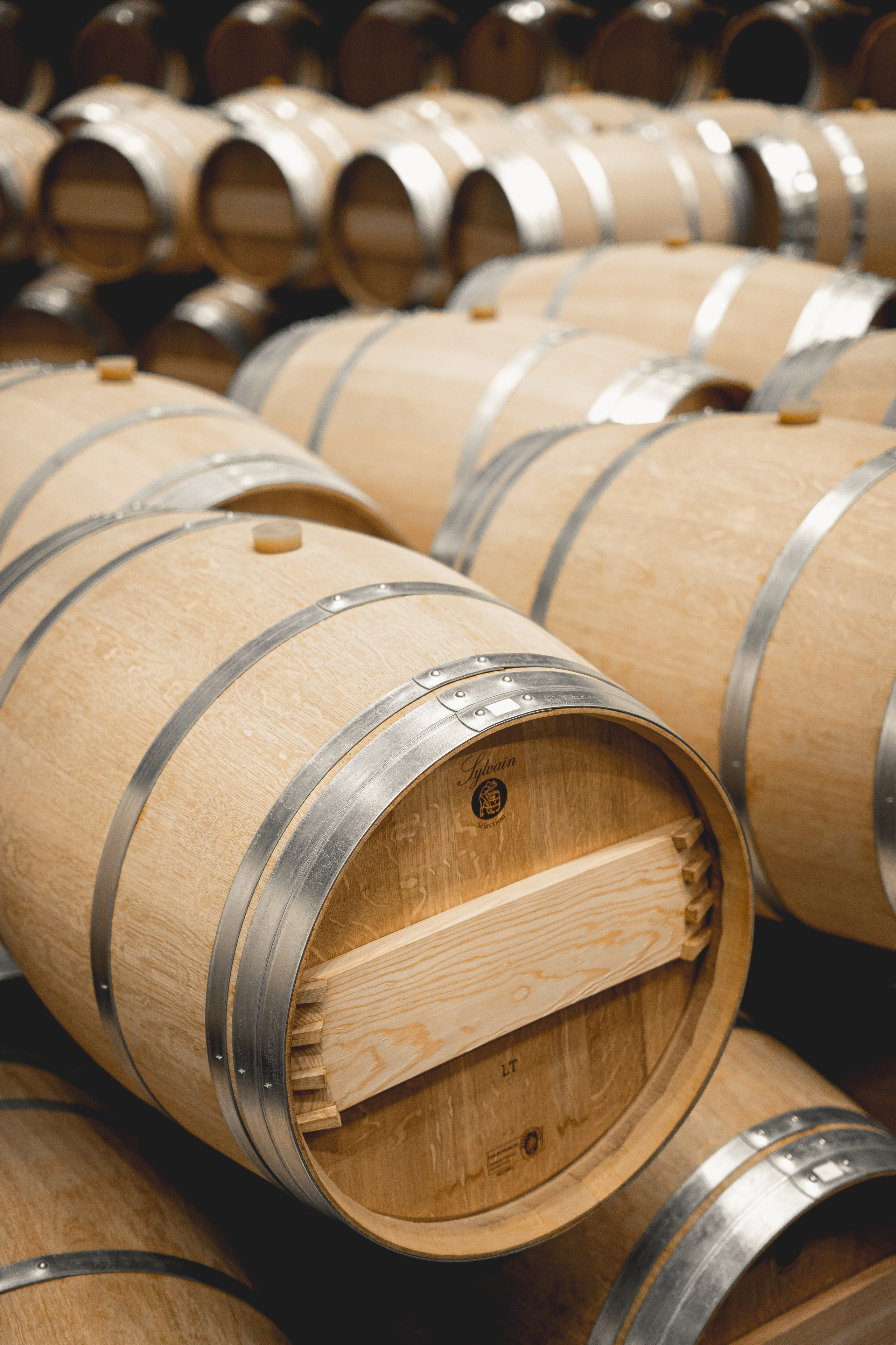 Interior real estate photography in Phuket — professional photos and videos. Yan Dolmatov — Photographer, Videographer, and Producer in Phuket