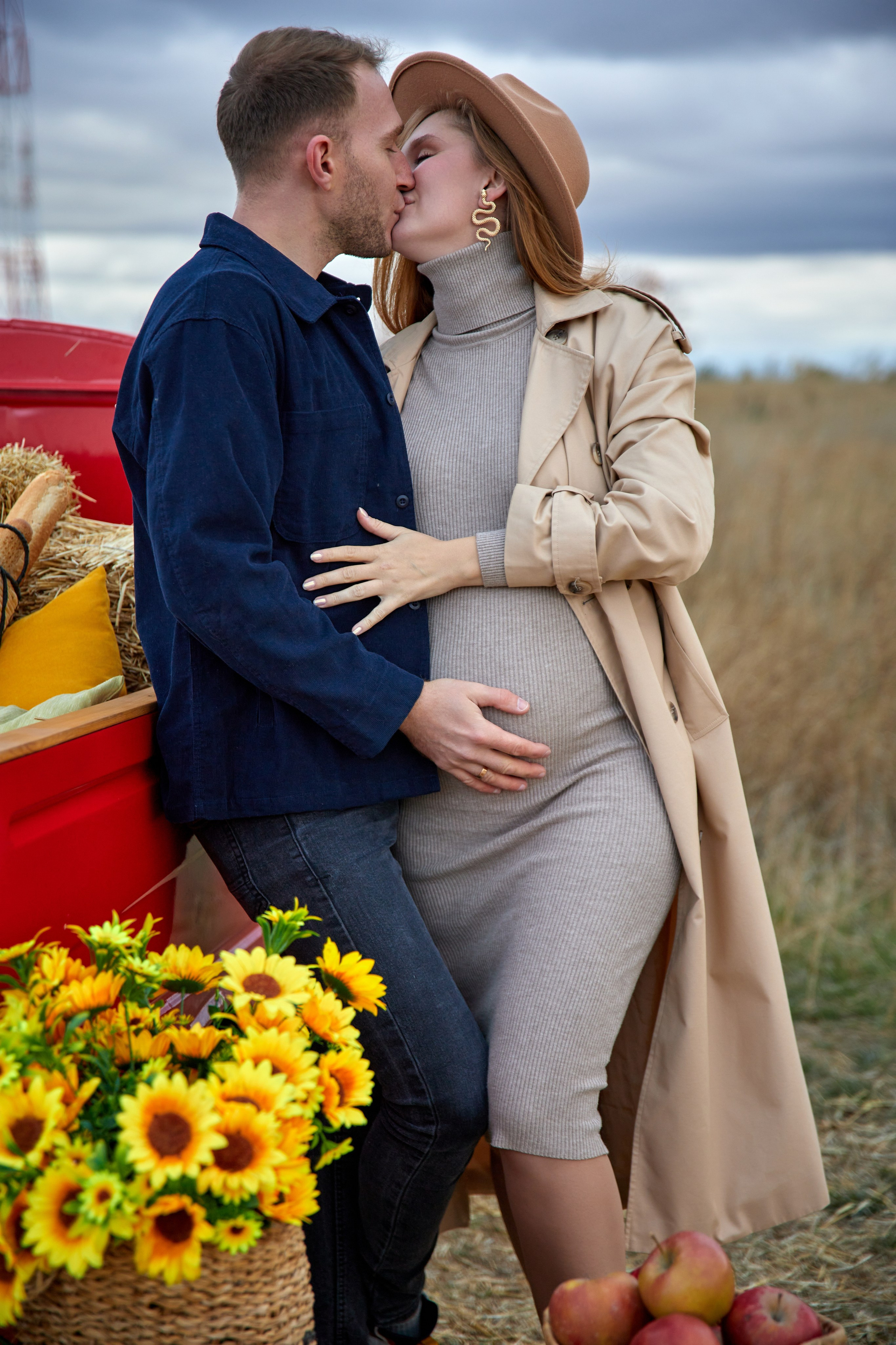 Осенняя с машиной. Фотограф в Самаре Анастасия Афанасьева