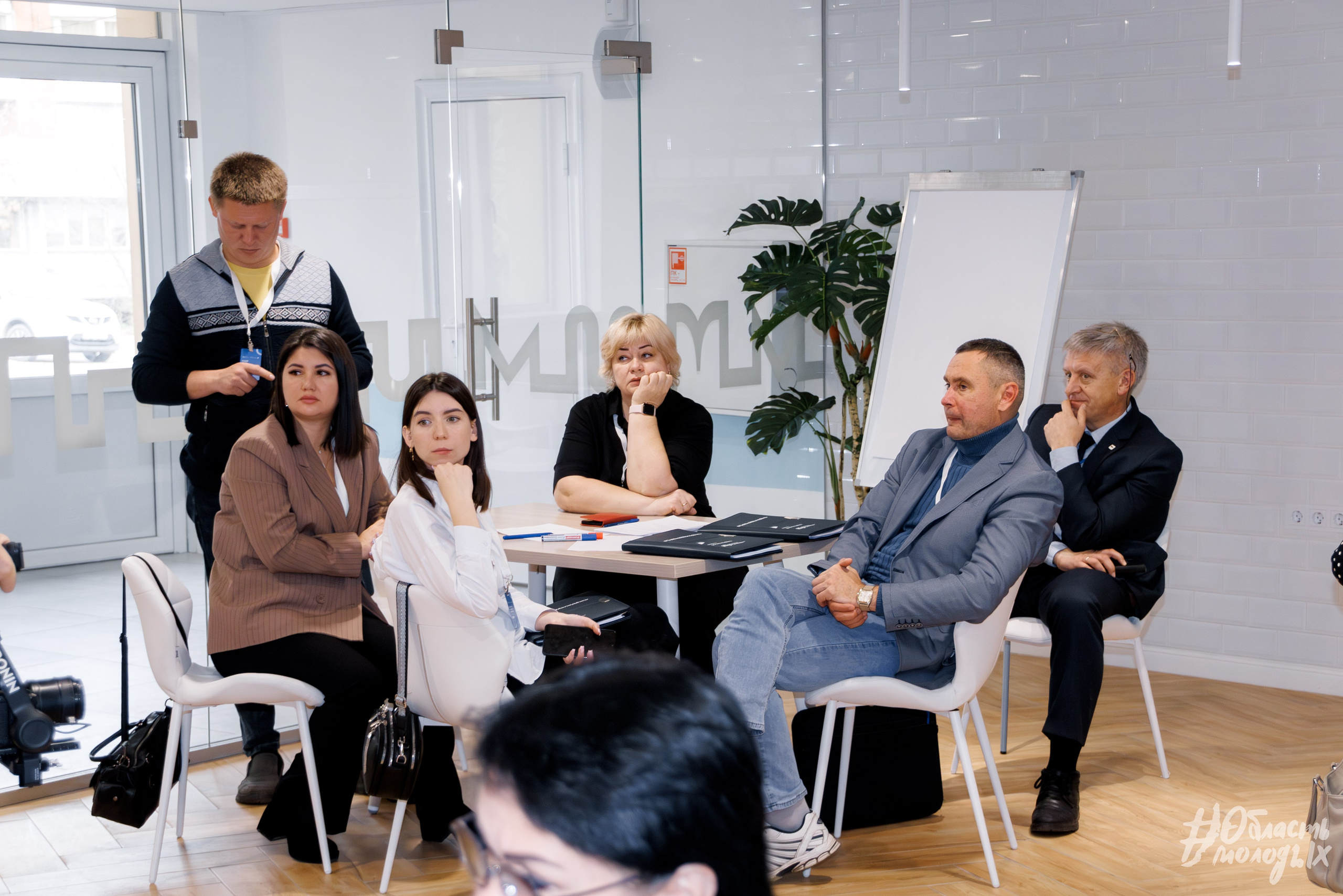 СЕМИНАР ДЛЯ СПЕЦИАЛИСТОВ — РОСМОЛОДЁЖ. Свадебный фотограф в Иркутске Бобылев Никита