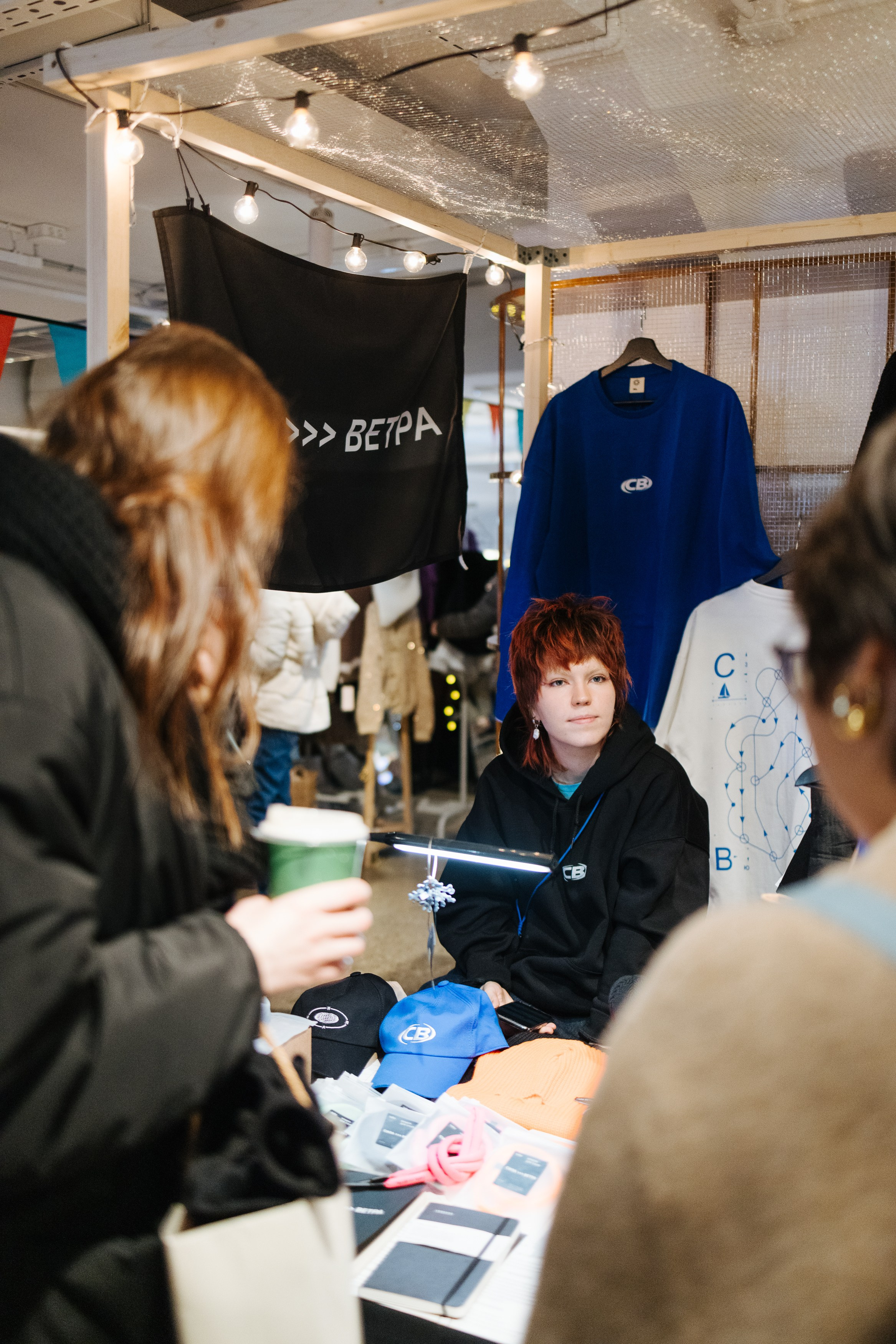 23–24 декабря 2023 в «Три вокзала. Депо» / День 2 / фото Валерий Белобеев. Фотоотчеты «Ламбада-маркета»