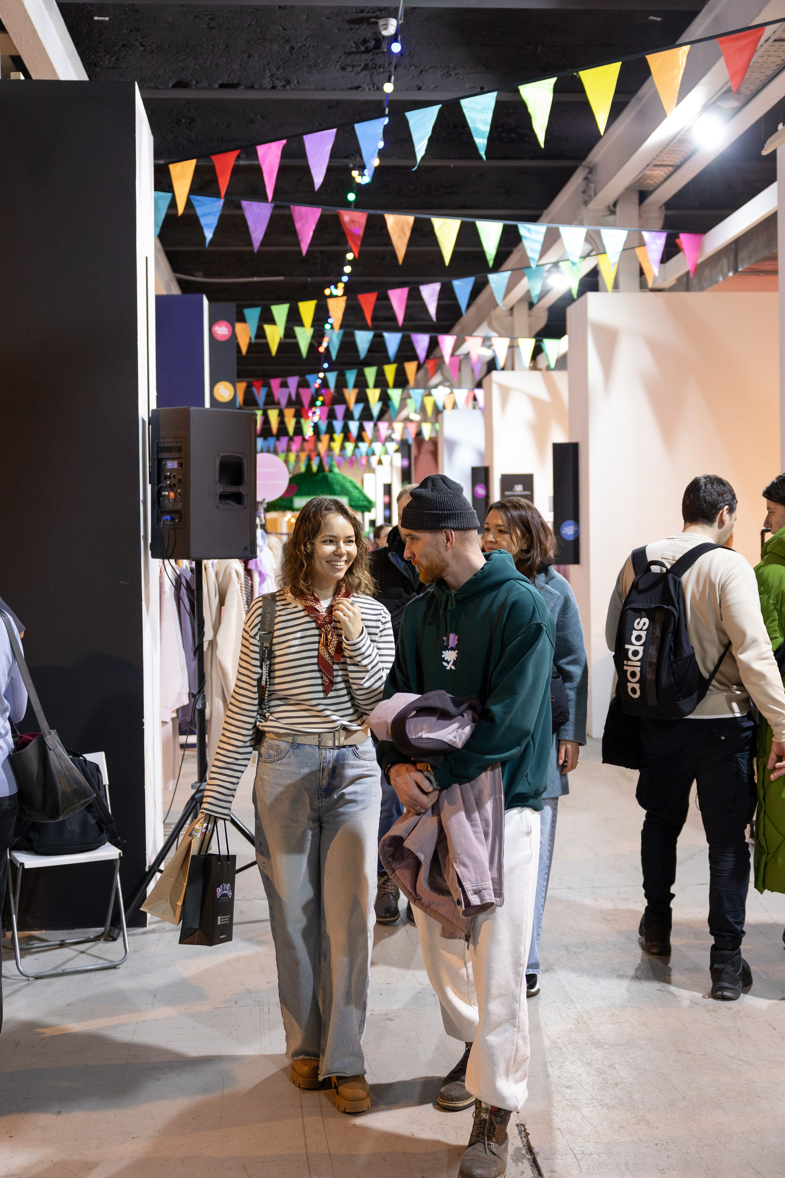 22 декабря 2024 в Типографии Сытина / фото Саша Жукова. Фотоотчеты «Ламбада-маркета»