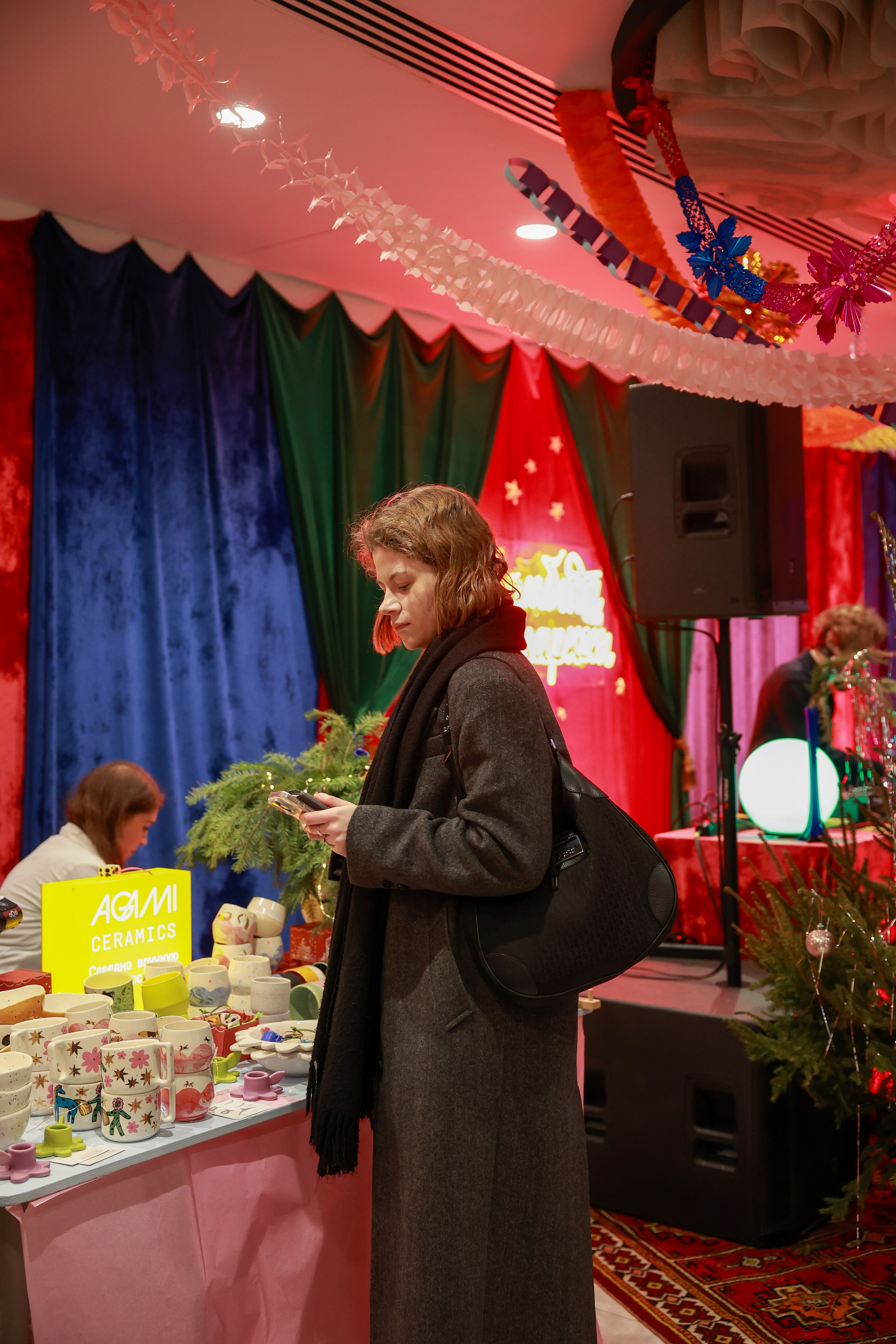 20–21 декабря 2025 Pop-up в Lotte Plaza / фото Саша Жукова. Фотоотчеты «Ламбада-маркета»
