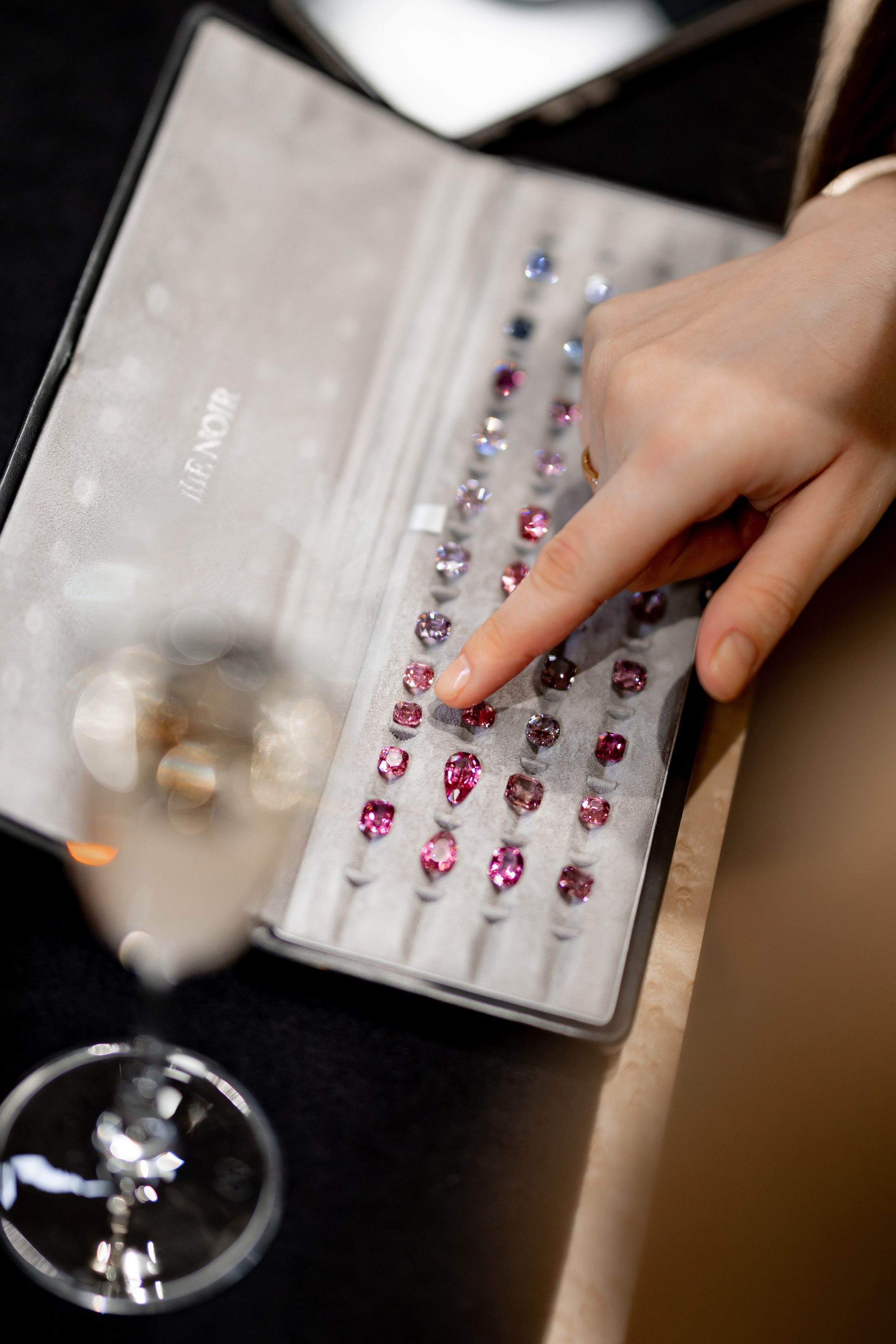 Le Noir. Главная