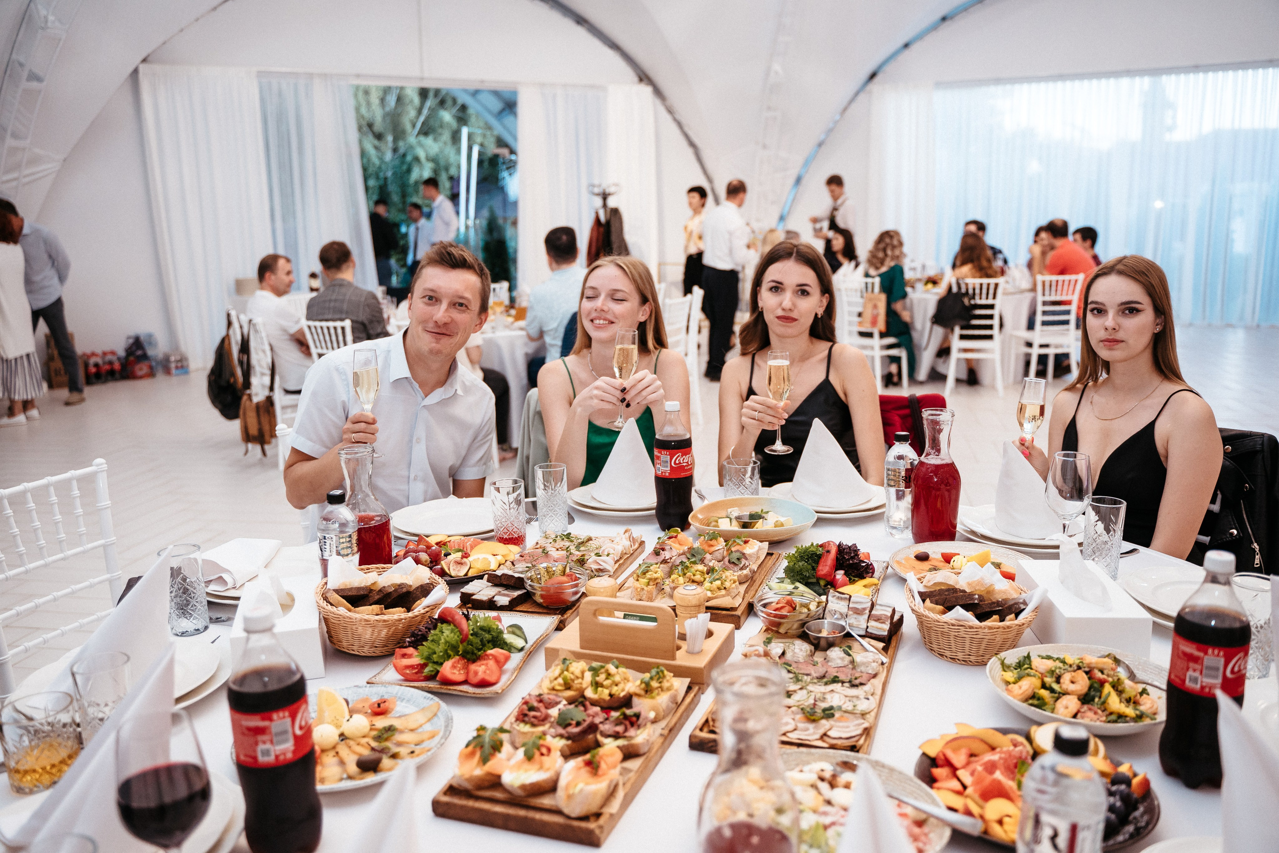 Ави Центр. Свадебный фотограф в Симферополе