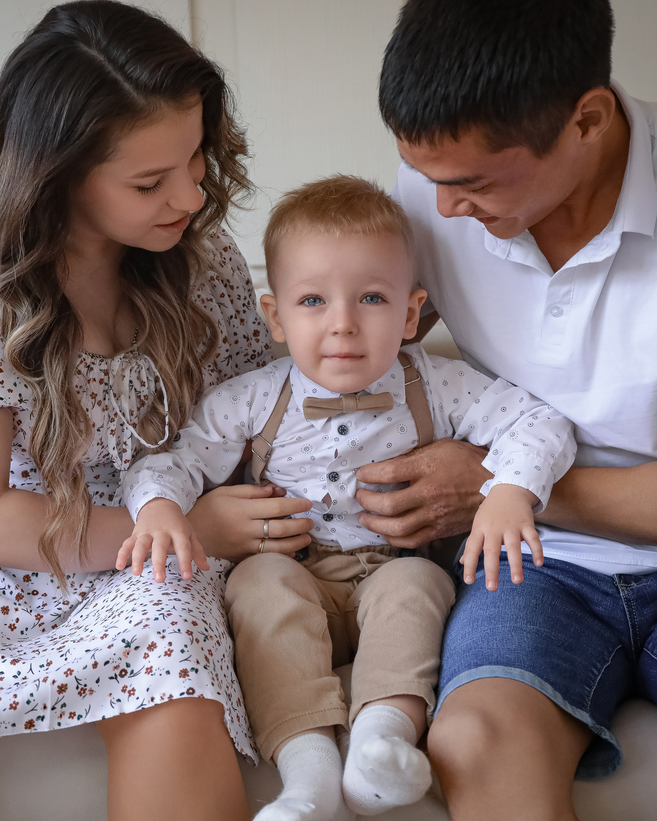 Роман, Алина и дети. Фотограф г. Хабаровск. Семейные и индивидуальные съёмки