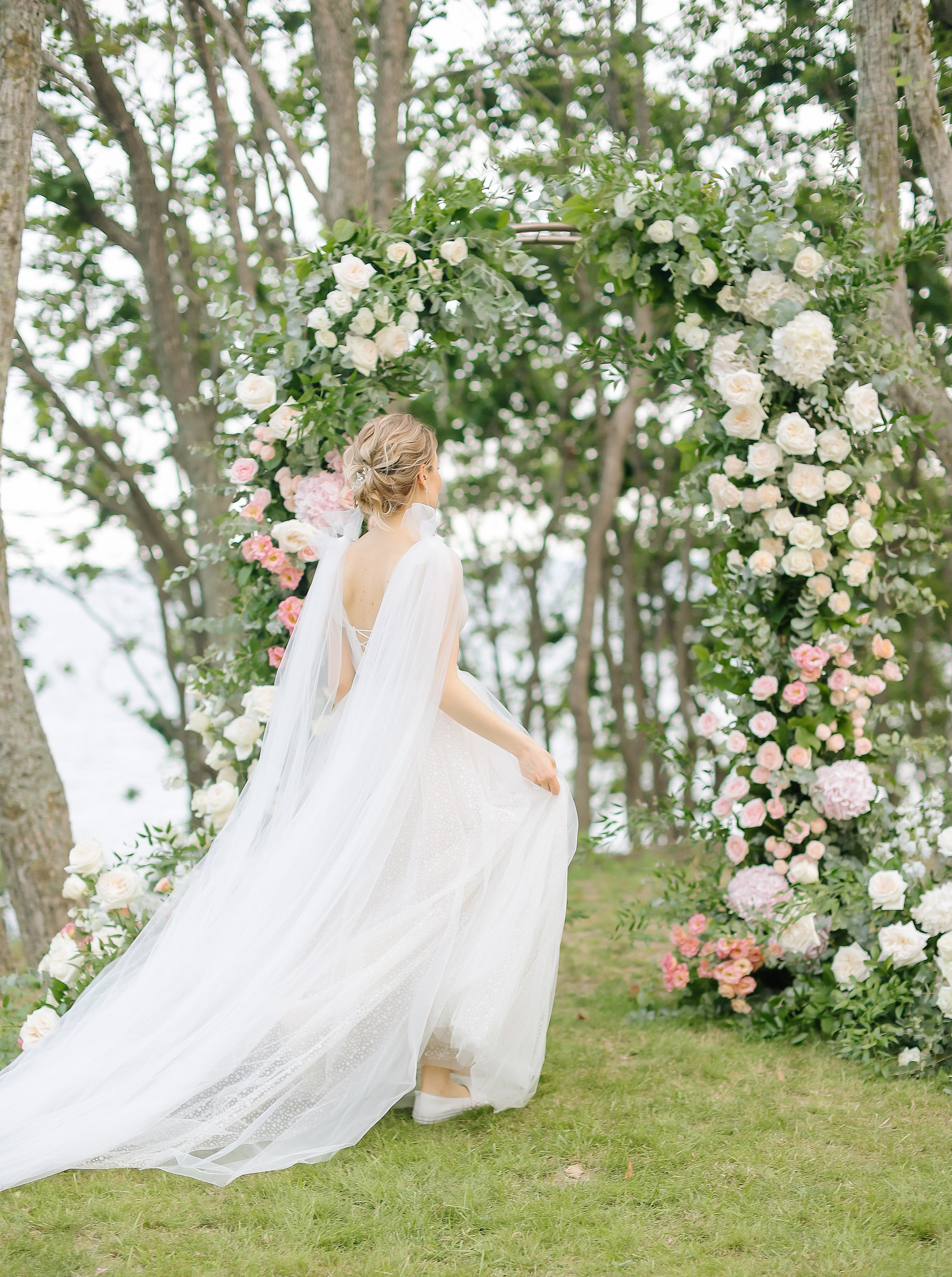 Виктор и Светлана 2021. Ксения Почтарь. Декоратор и флорист, город Владивосток