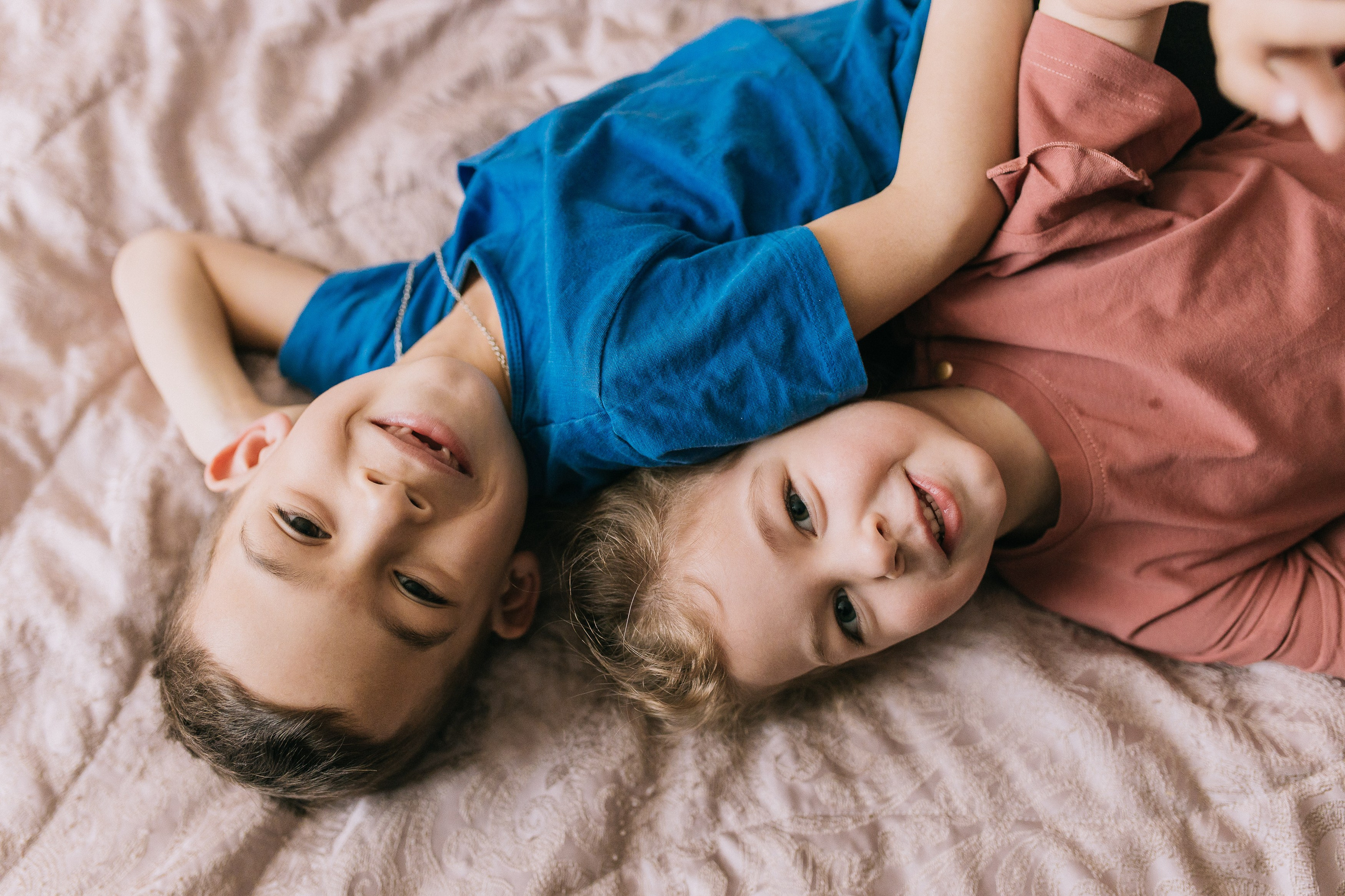 Руслан, Катя, Рамир и Роксана. Семейный фотограф Трусова Евгения в Екатеринбурге