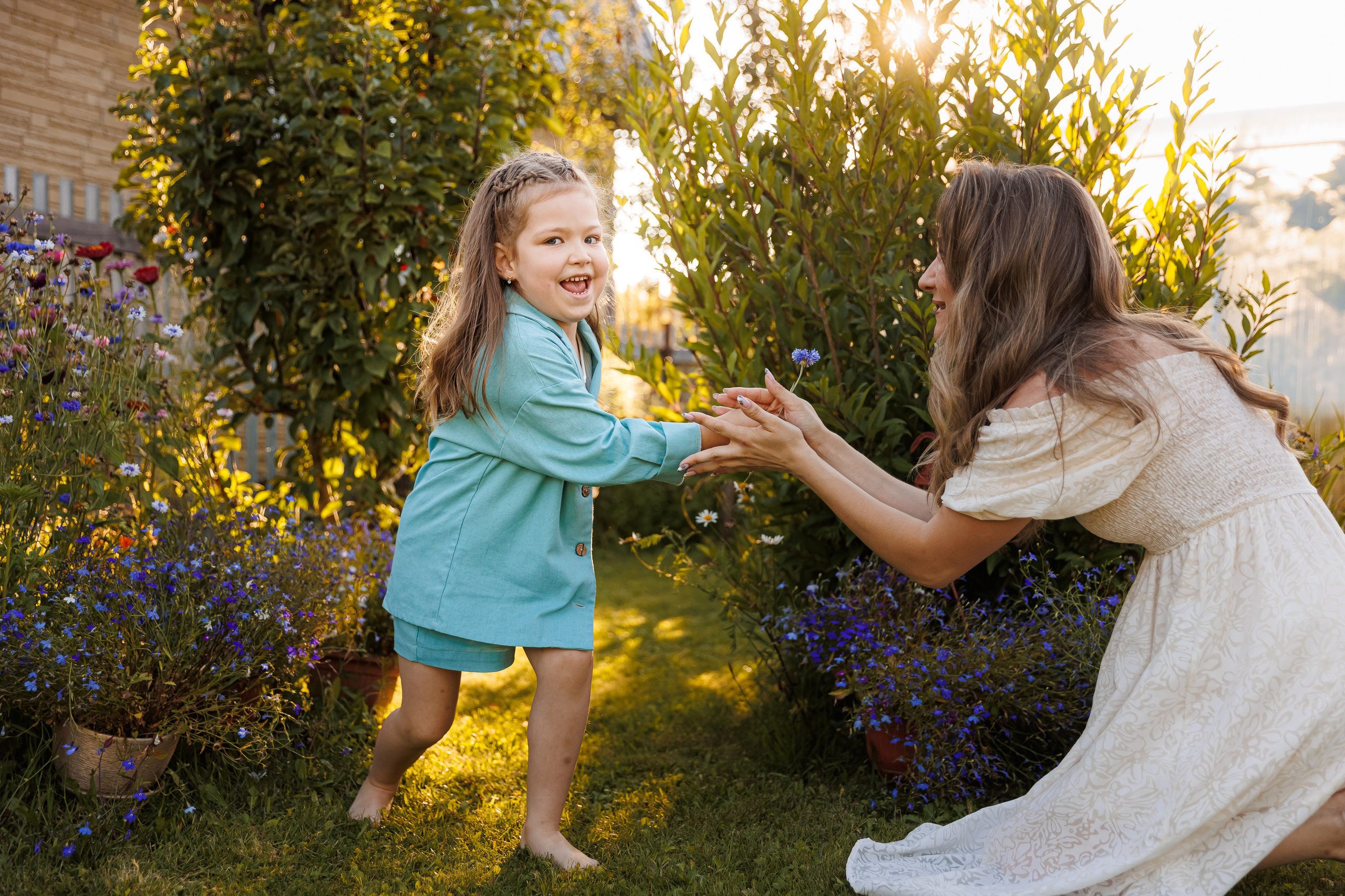 Мама и дочки. Летняя история для Иры, Аленки и Насти. Семейный и детский фотограф Комина Елена, Власиха, Одинцово