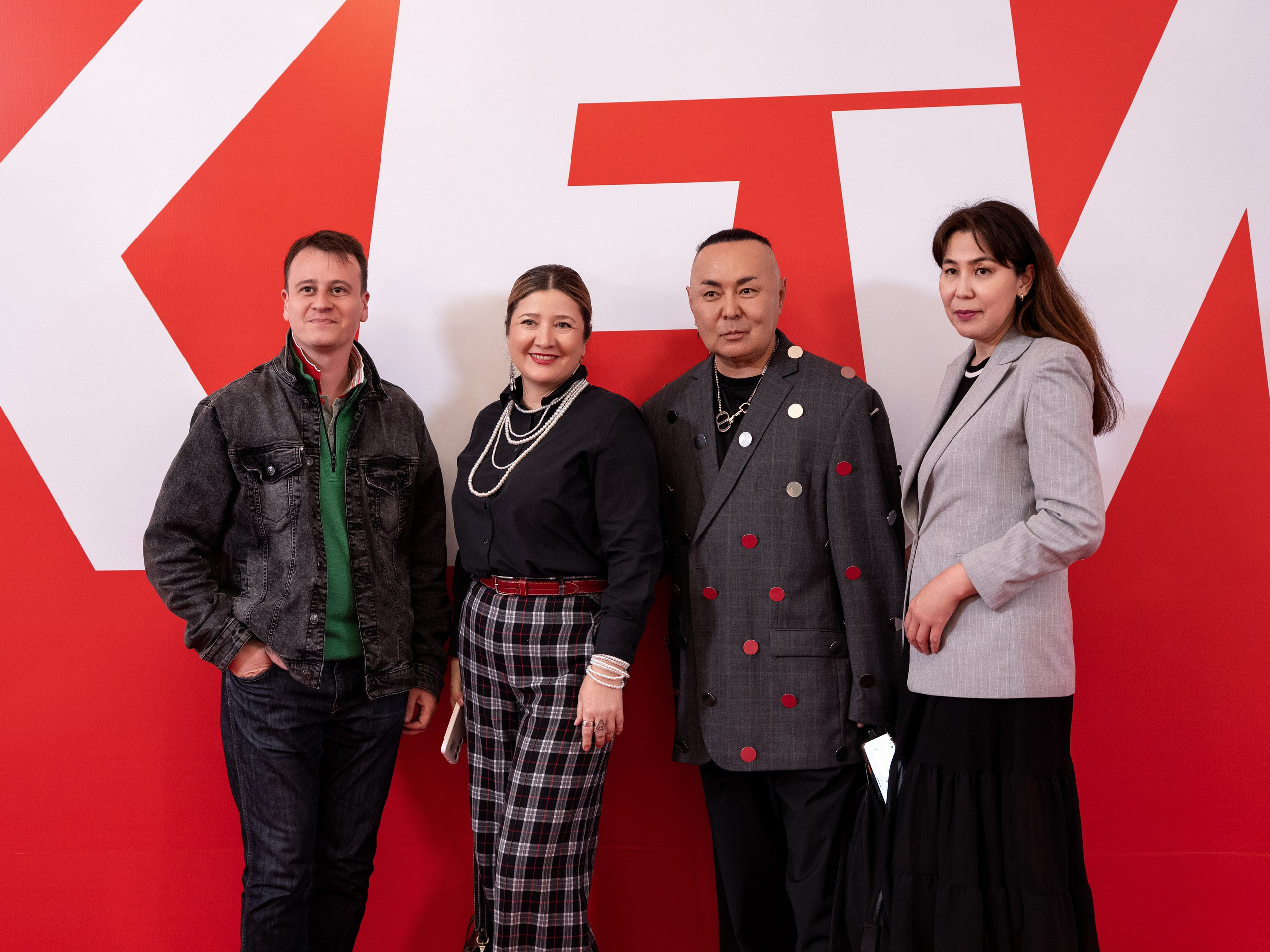 Backstage Day 3. Сайт Алматинского НЮ АРТ, будуар и фэшн фотографа Дениса Карпенко