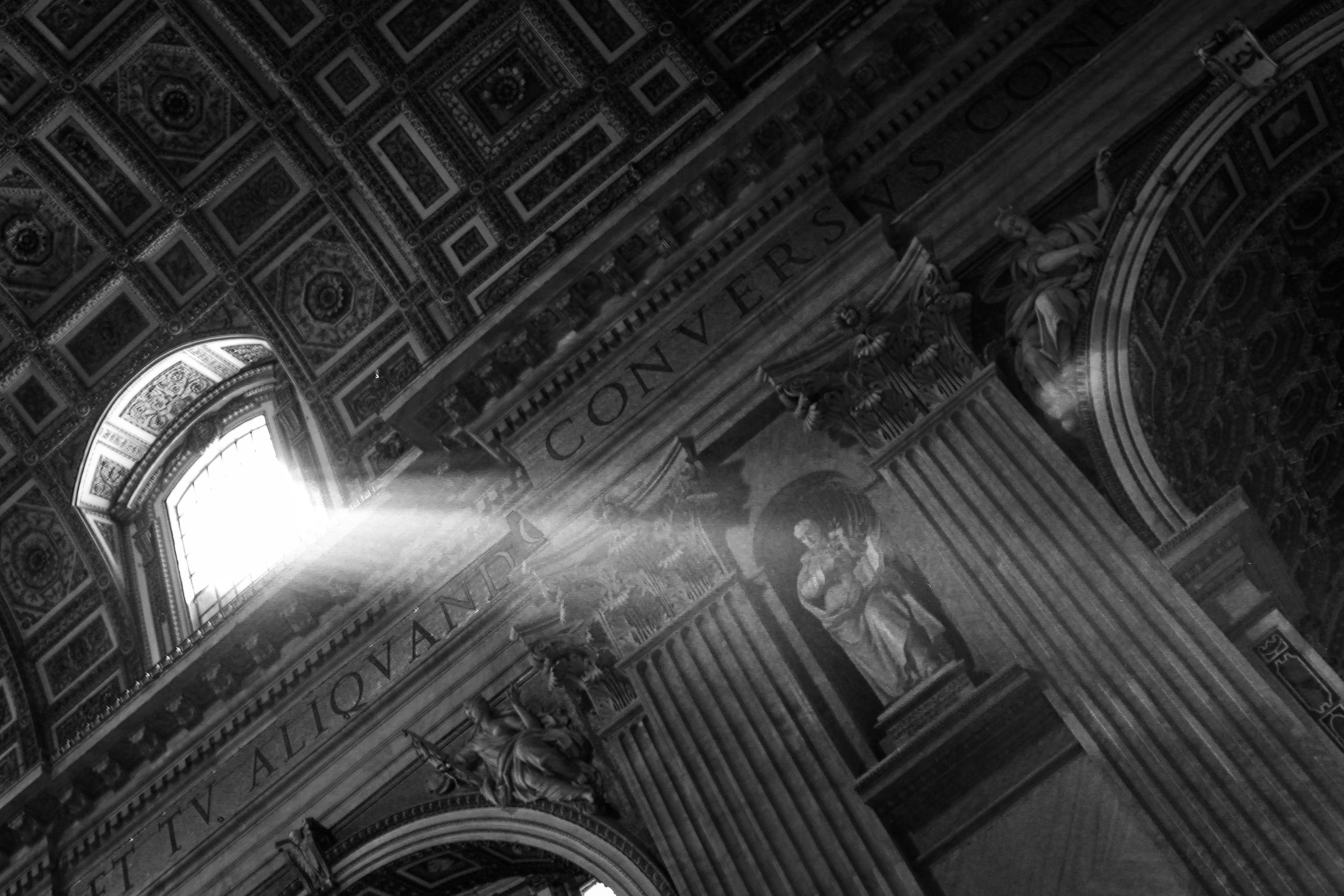 ИТАЛИЯ. Стрит-фотография, полная абсурда, идиотизма и красоты