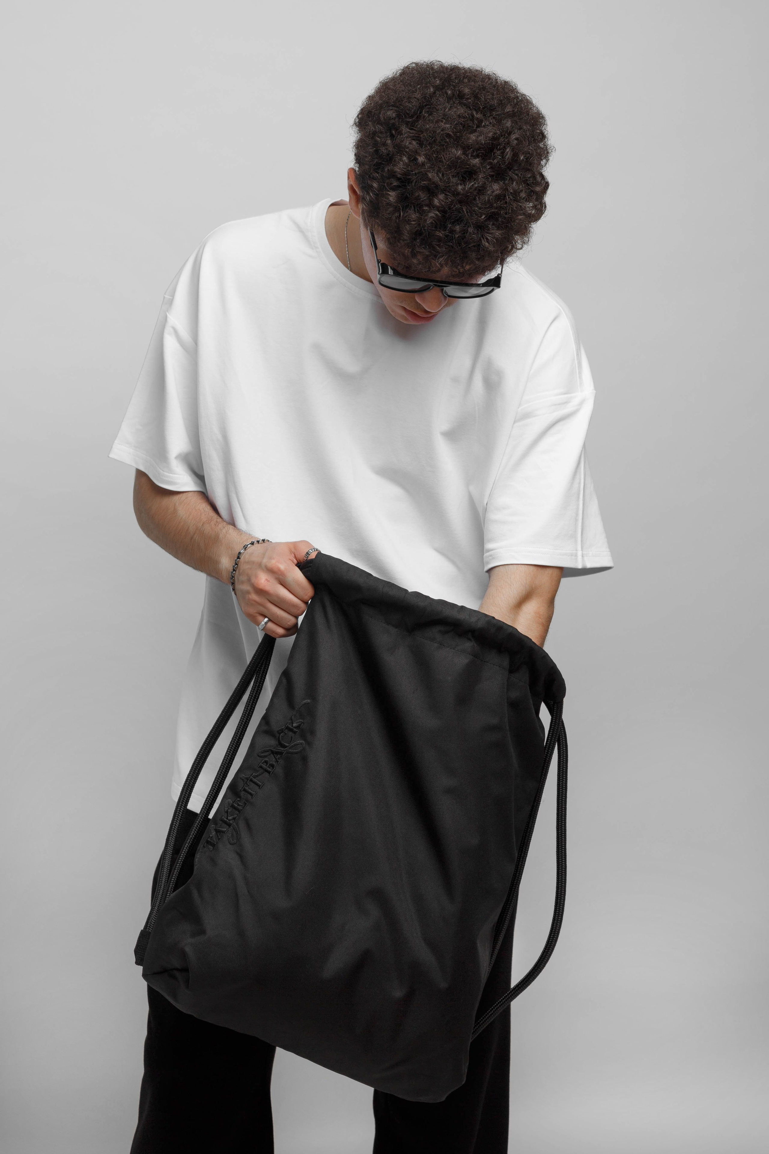 Реклама рюкзаков от Эдгара. Свадебный, предметный и портретный фотограф в Волгограде