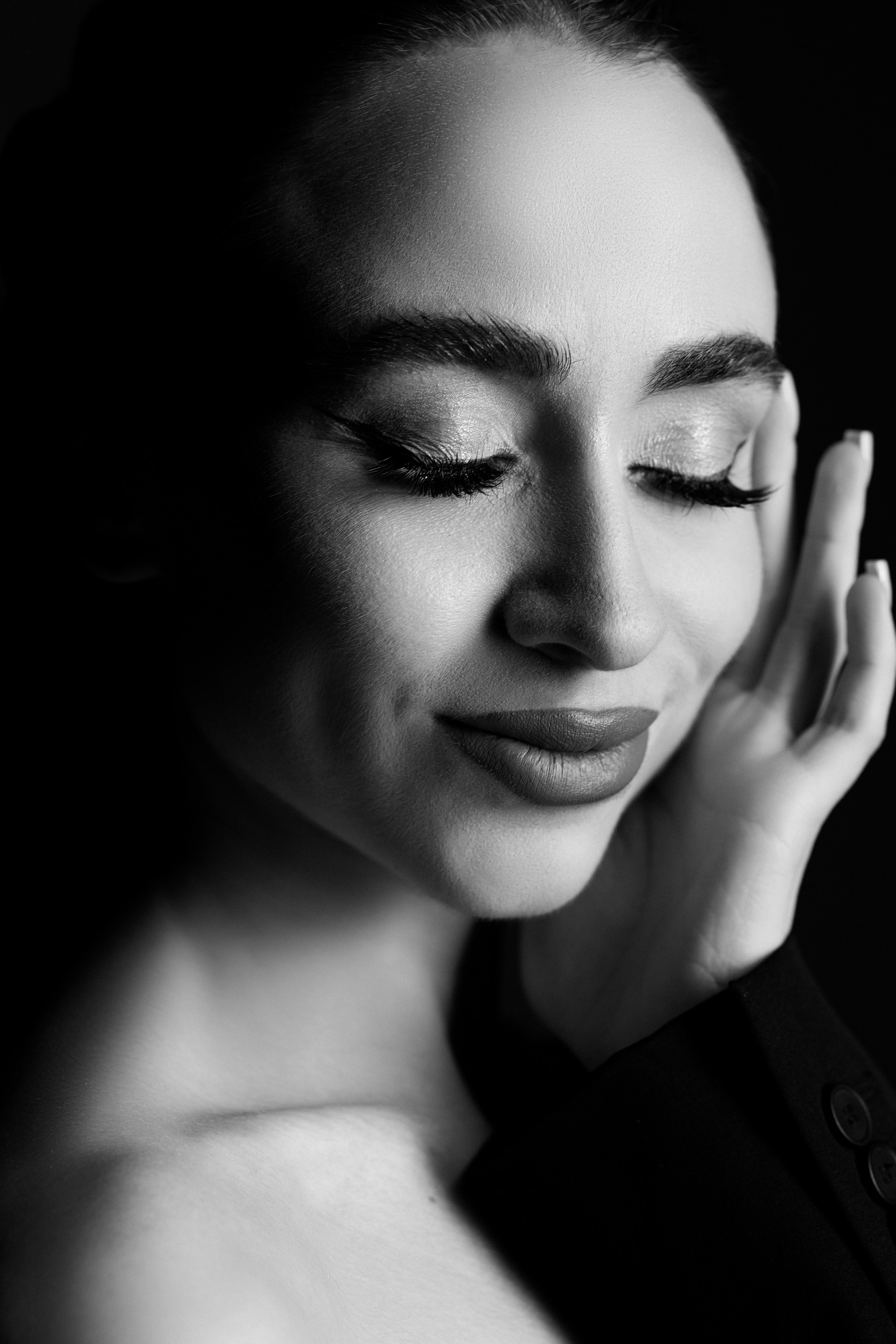 Женский портрет в студии. Фотограф Минск