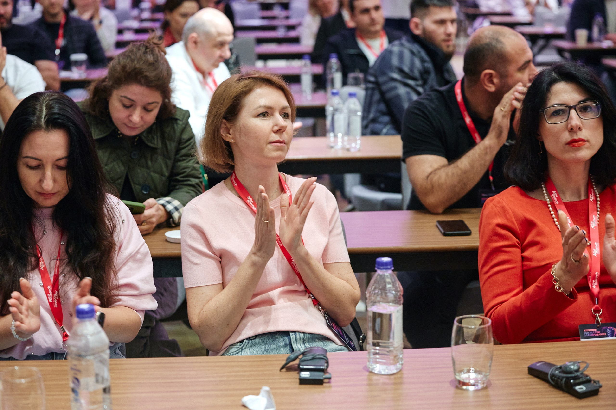 Конгресс имплантологов Neo Biotech 2025. Антон Артюшин, портретный фотограф. Москва